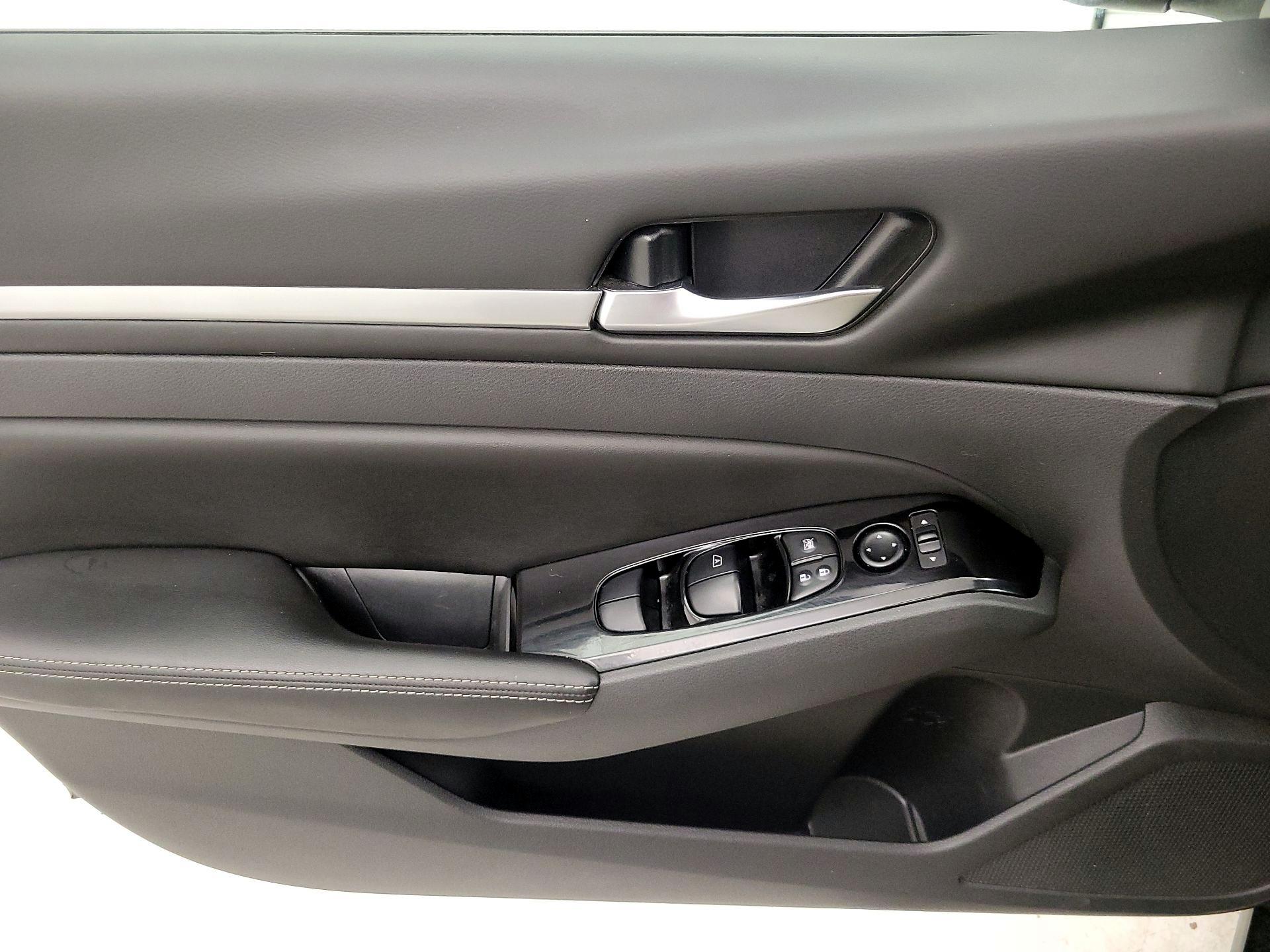 Thumbnail: 2023 Nissan Altima - 12