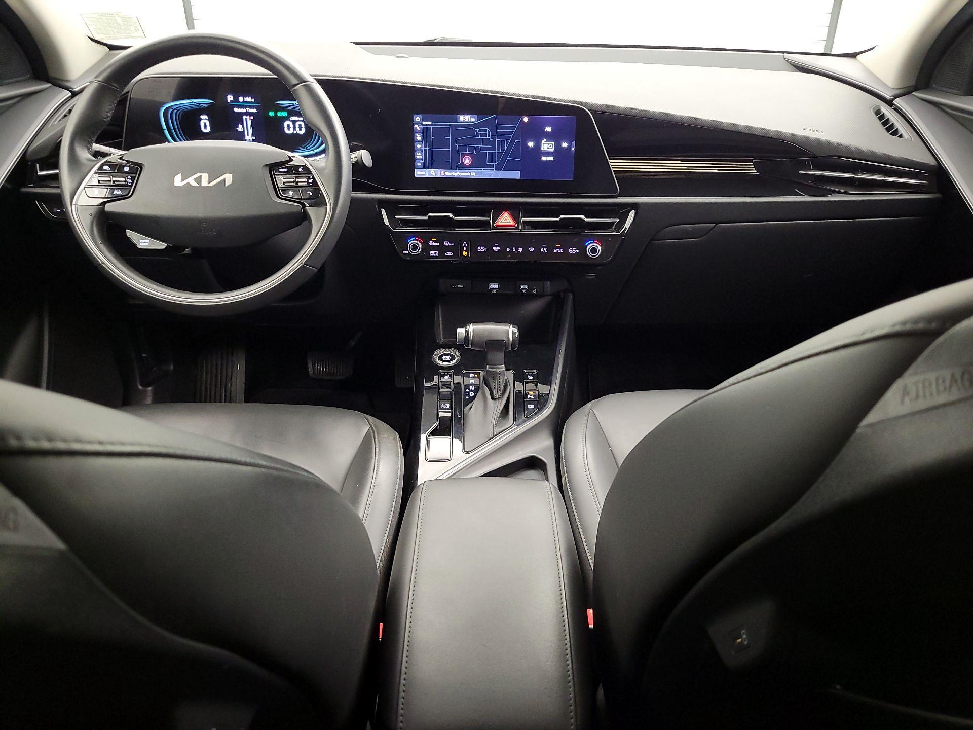 Thumbnail: 2023 Kia Niro - 9