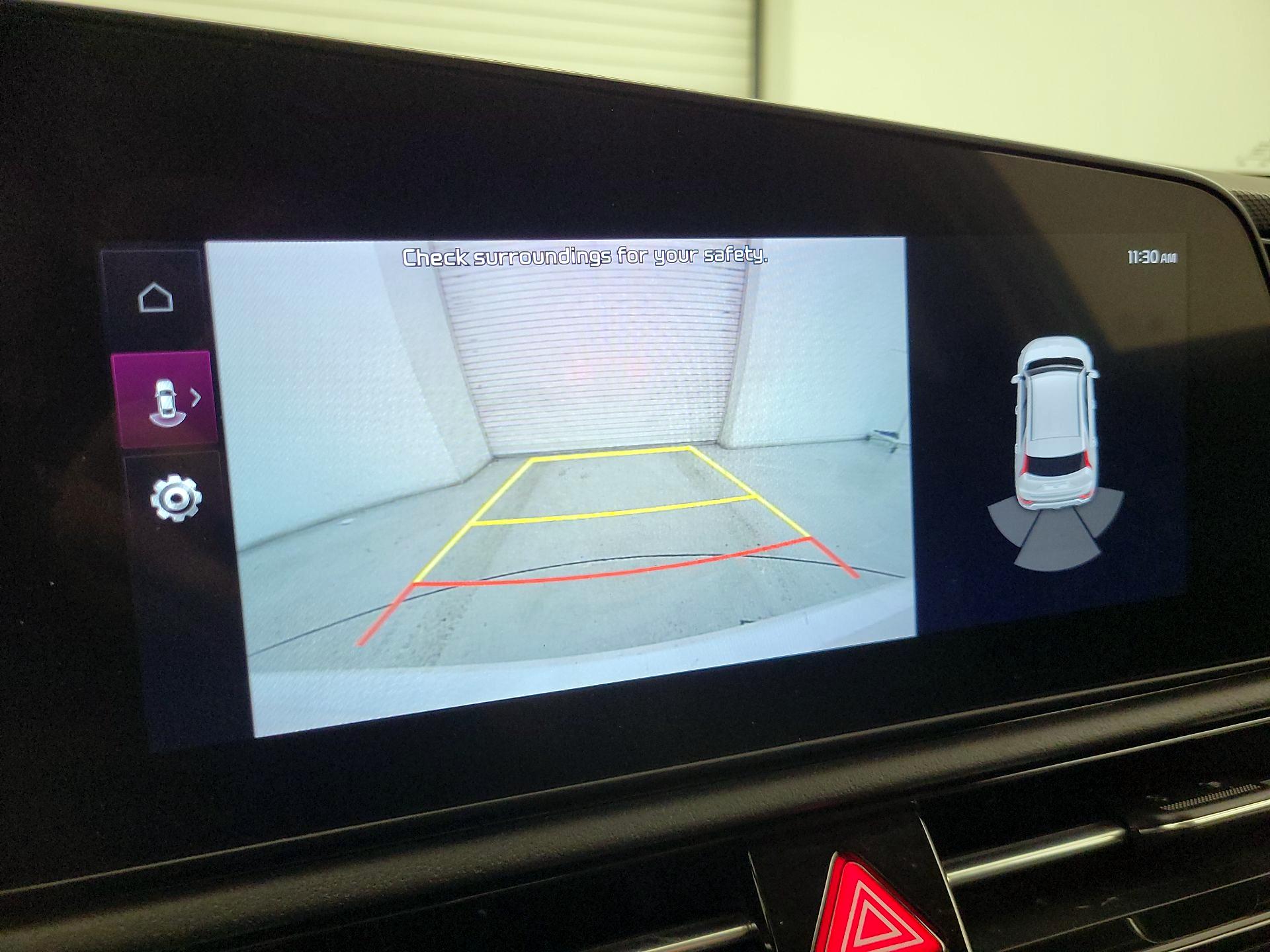 Thumbnail: 2023 Kia Niro - 15