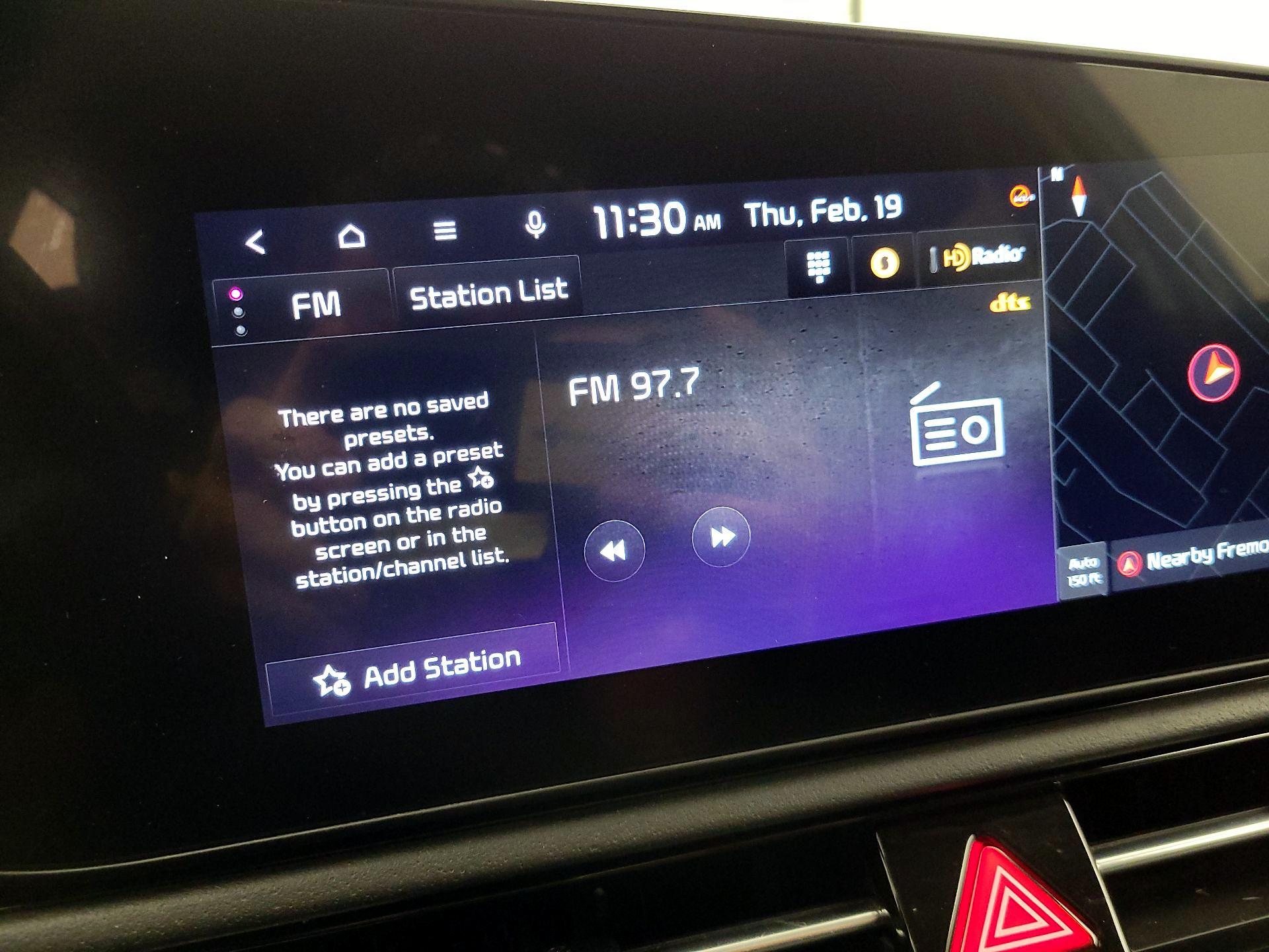 Thumbnail: 2023 Kia Niro - 16