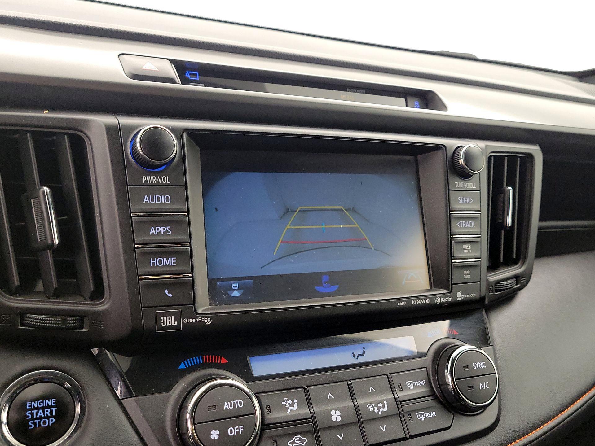 Thumbnail: 2016 Toyota RAV4 - 15