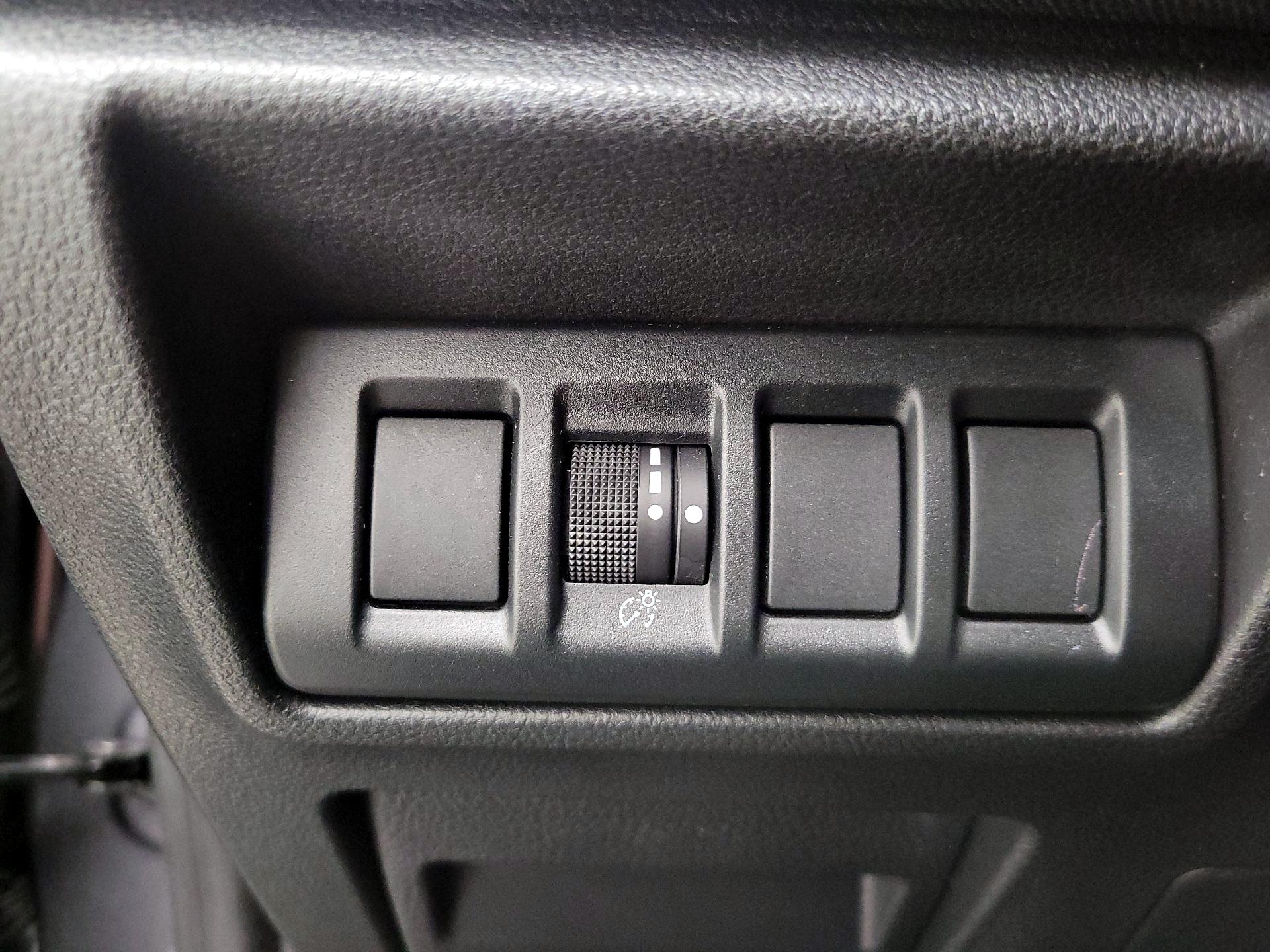 Thumbnail: 2020 Subaru Outback - 13