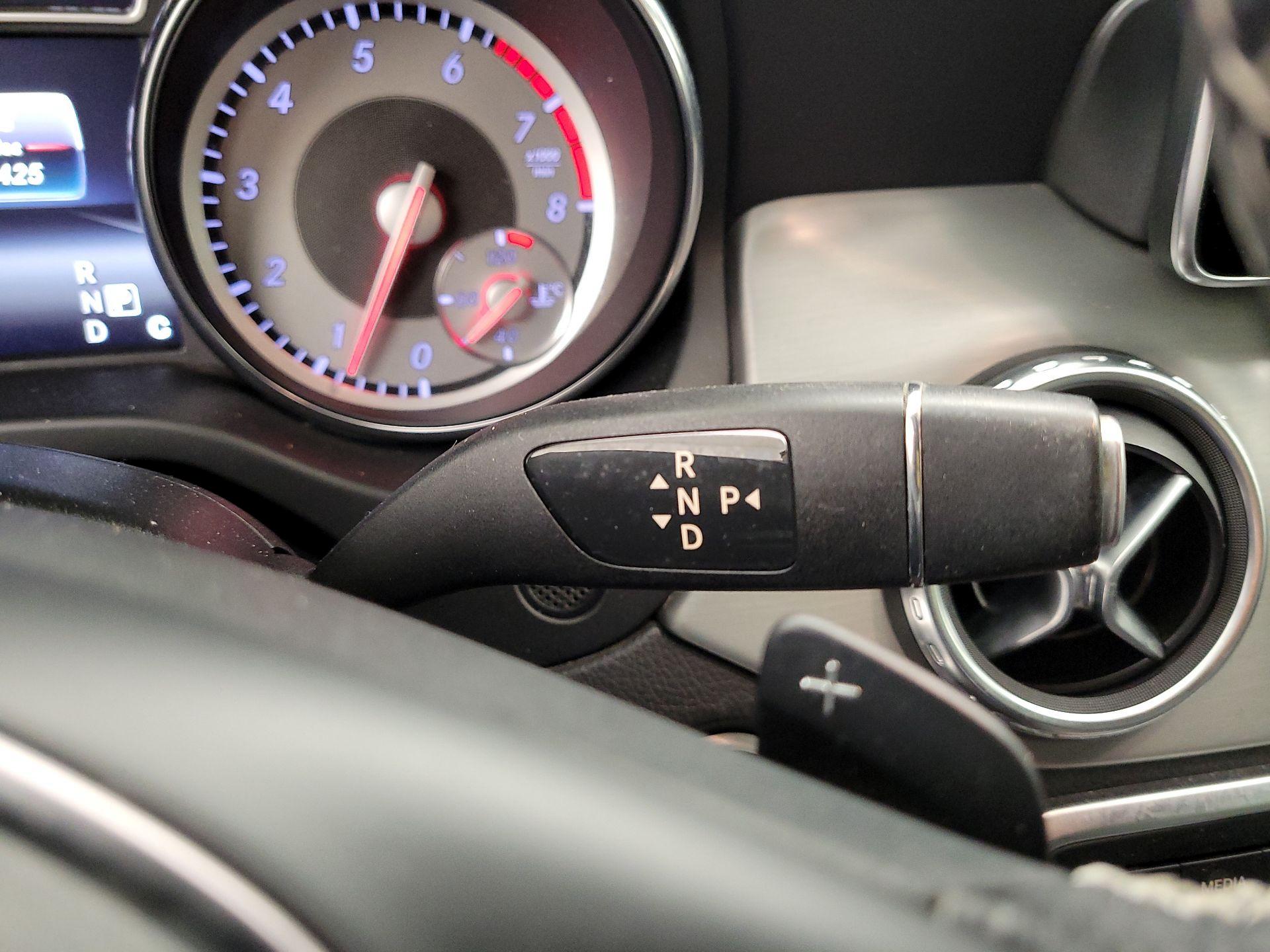 Thumbnail: 2016 Mercedes-Benz GLA - 17