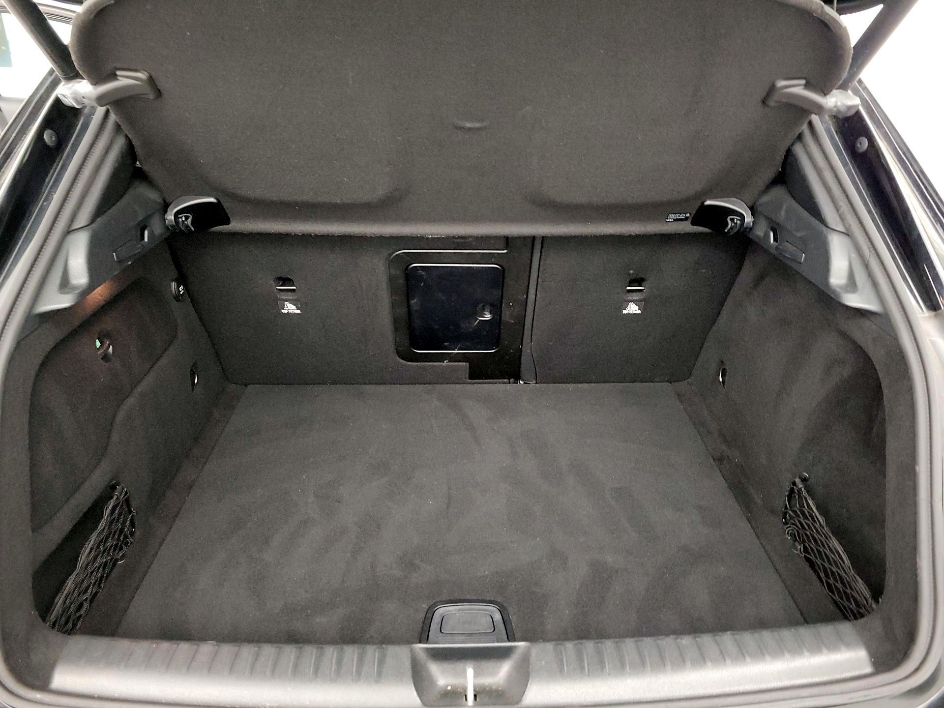 Thumbnail: 2016 Mercedes-Benz GLA - 20