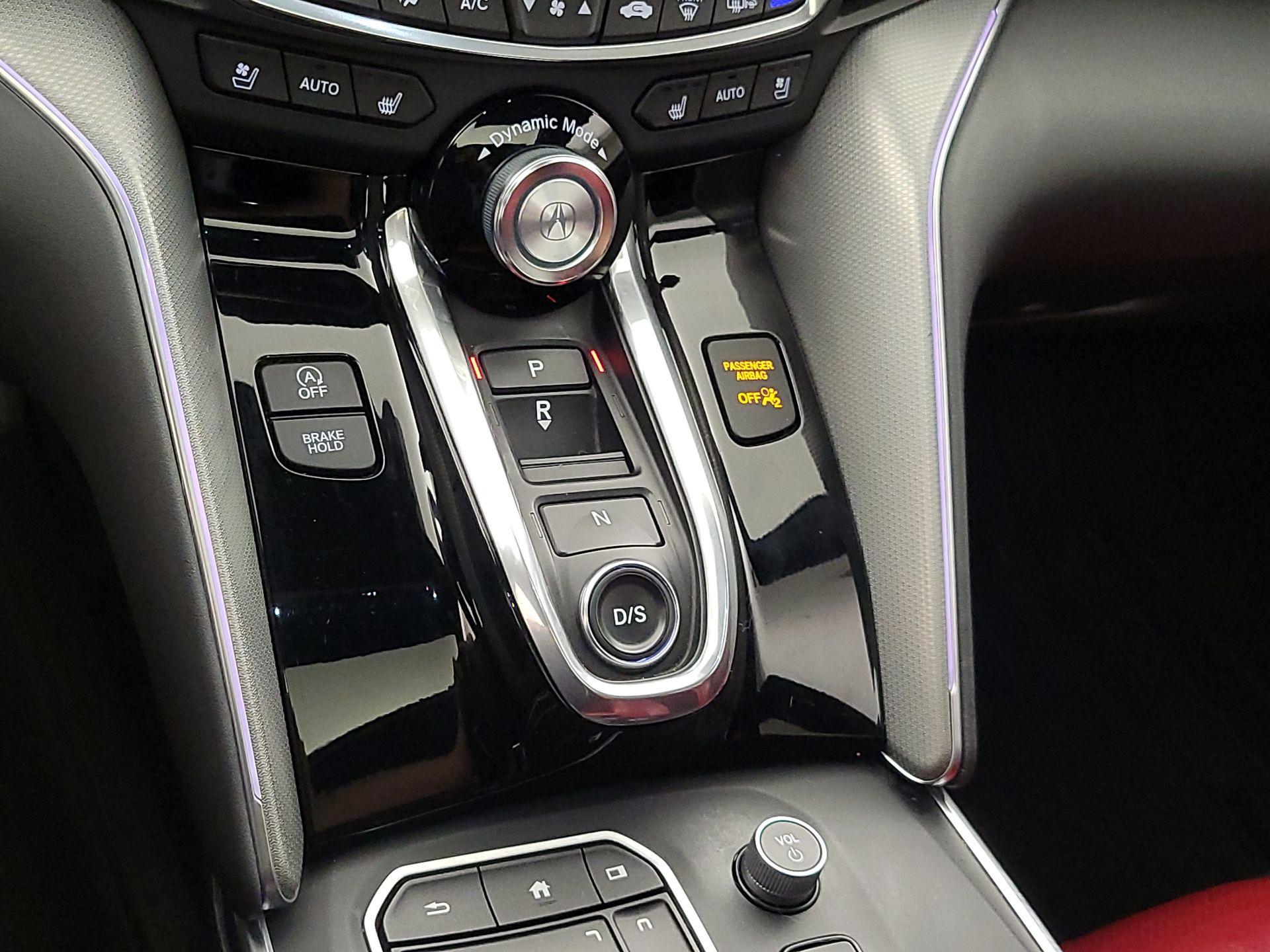 Thumbnail: 2022 Acura TLX - 18