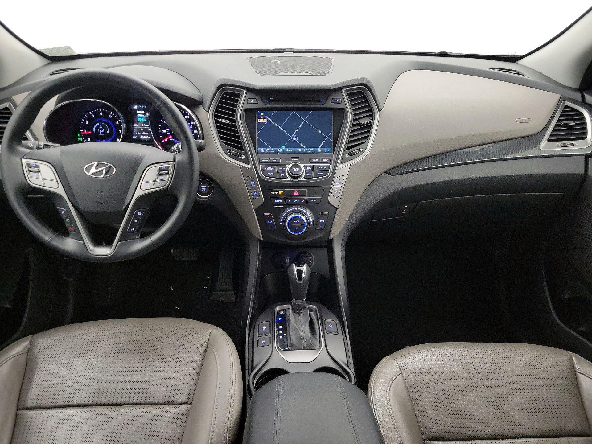 Thumbnail: 2015 Hyundai Santa Fe - 9