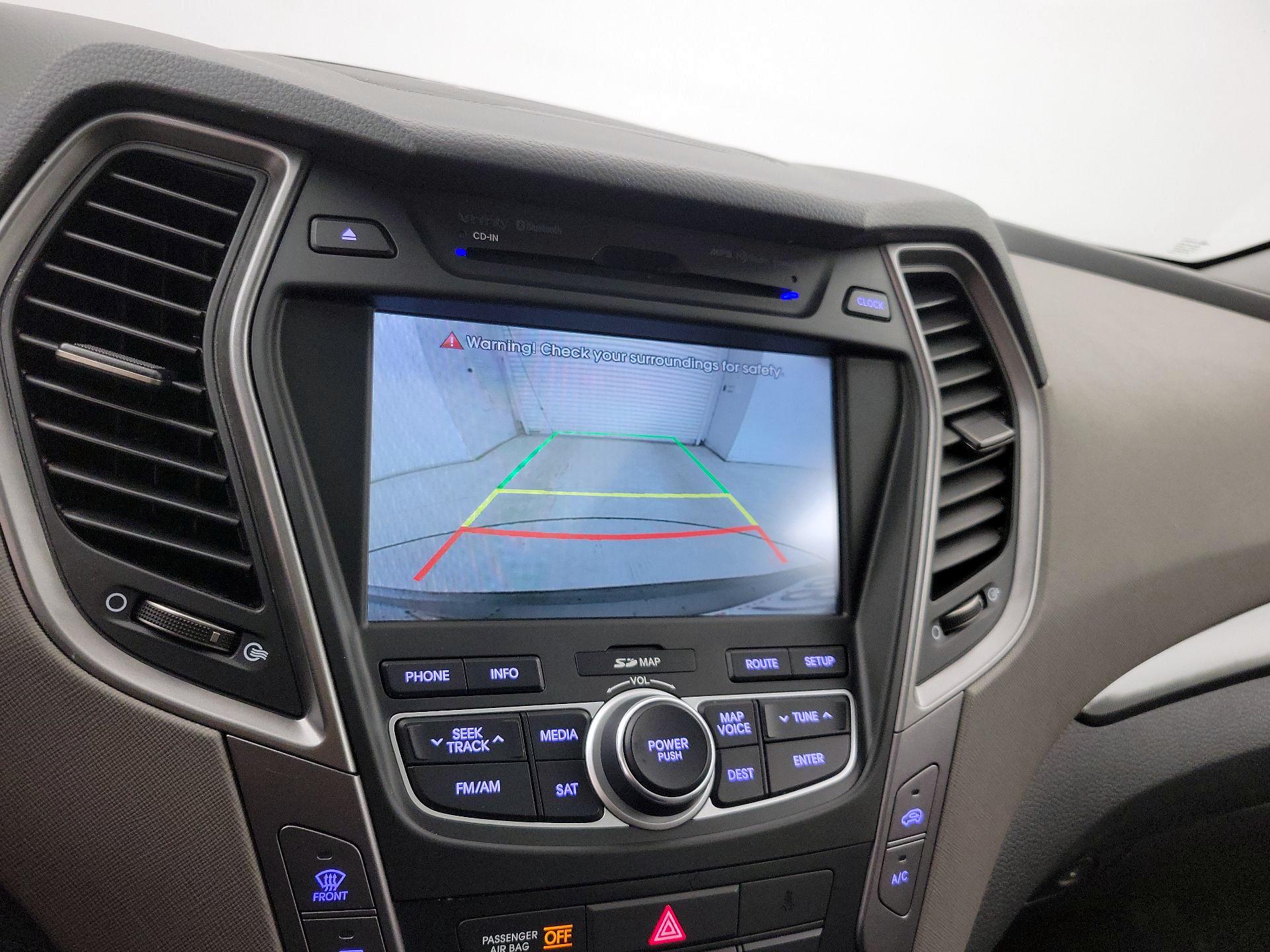 Thumbnail: 2015 Hyundai Santa Fe - 15