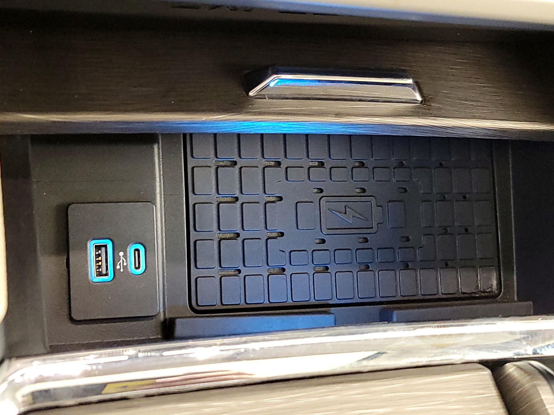 Thumbnail: 2024 Ford Expedition MAX - 19