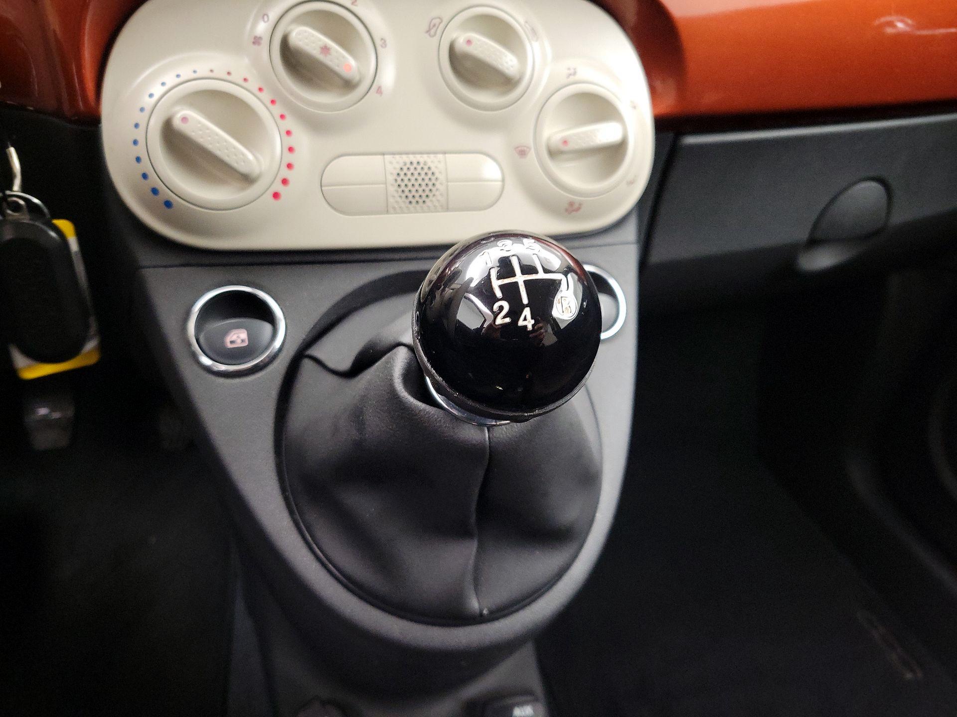 Thumbnail: 2015 Fiat 500 - 16