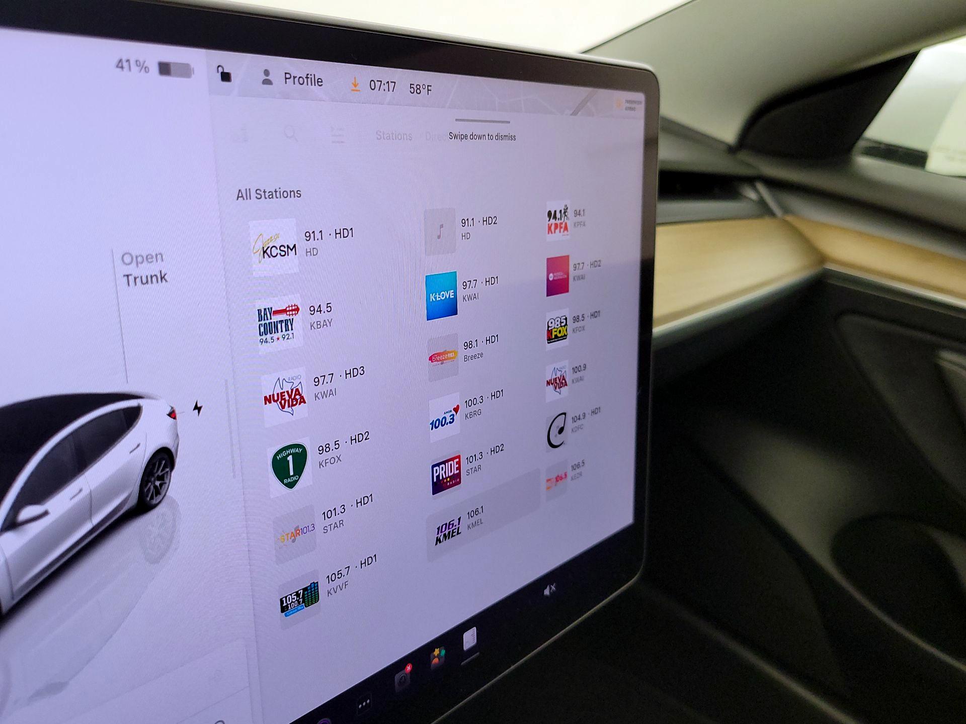 Thumbnail: 2023 Tesla Model 3 - 15