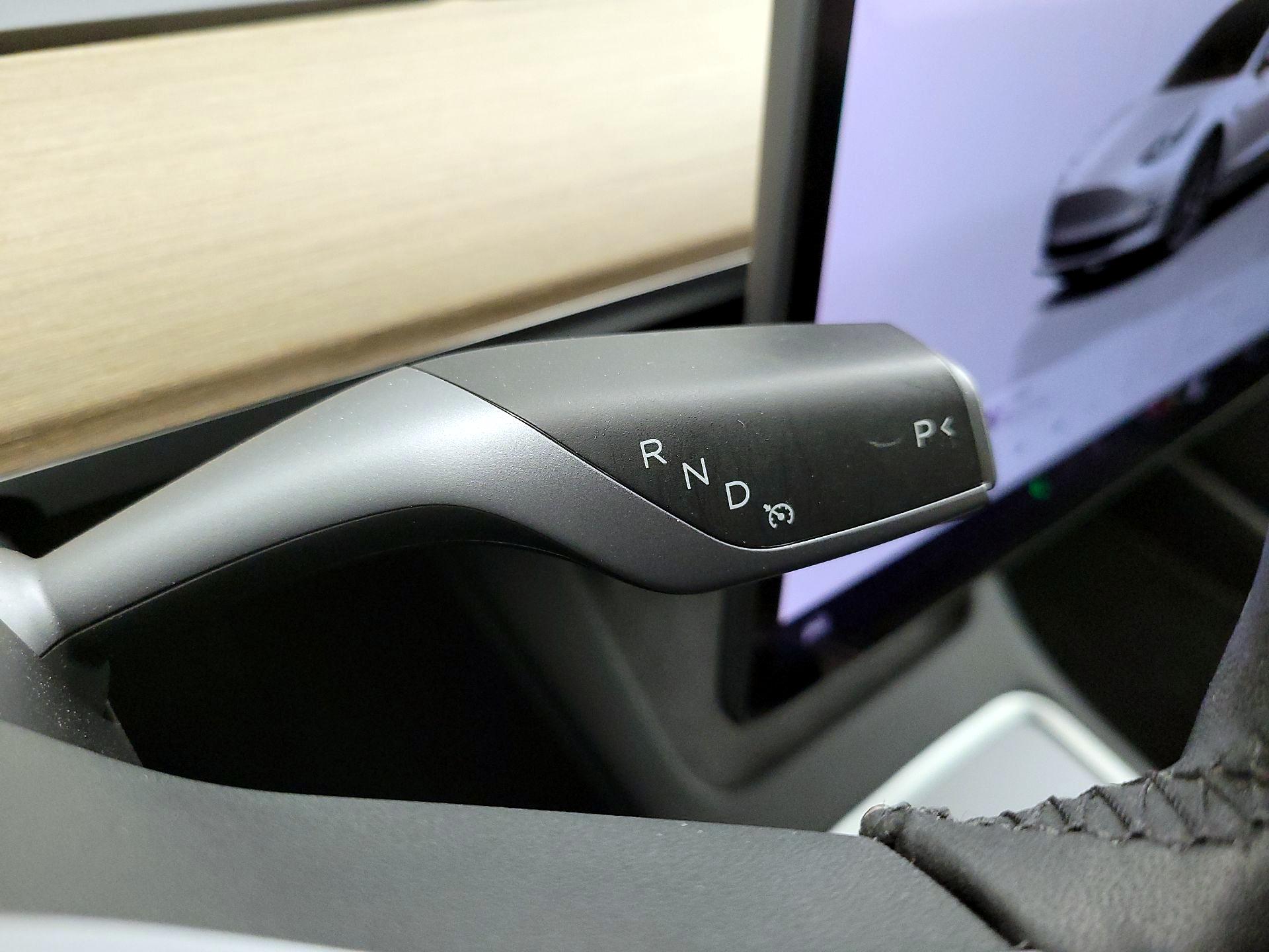 Thumbnail: 2023 Tesla Model 3 - 17