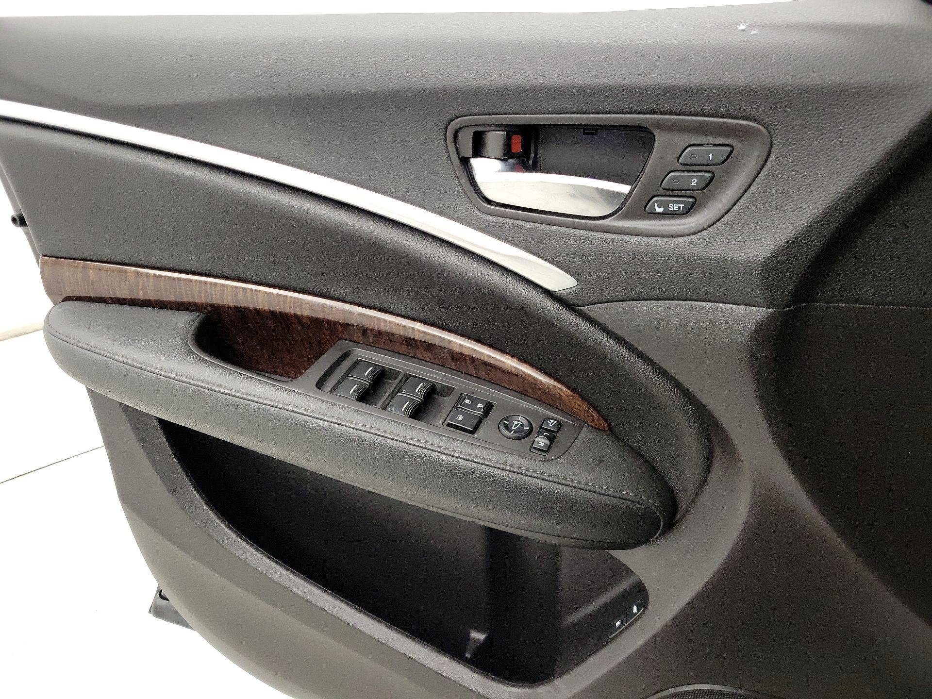 Thumbnail: 2017 Acura MDX - 12