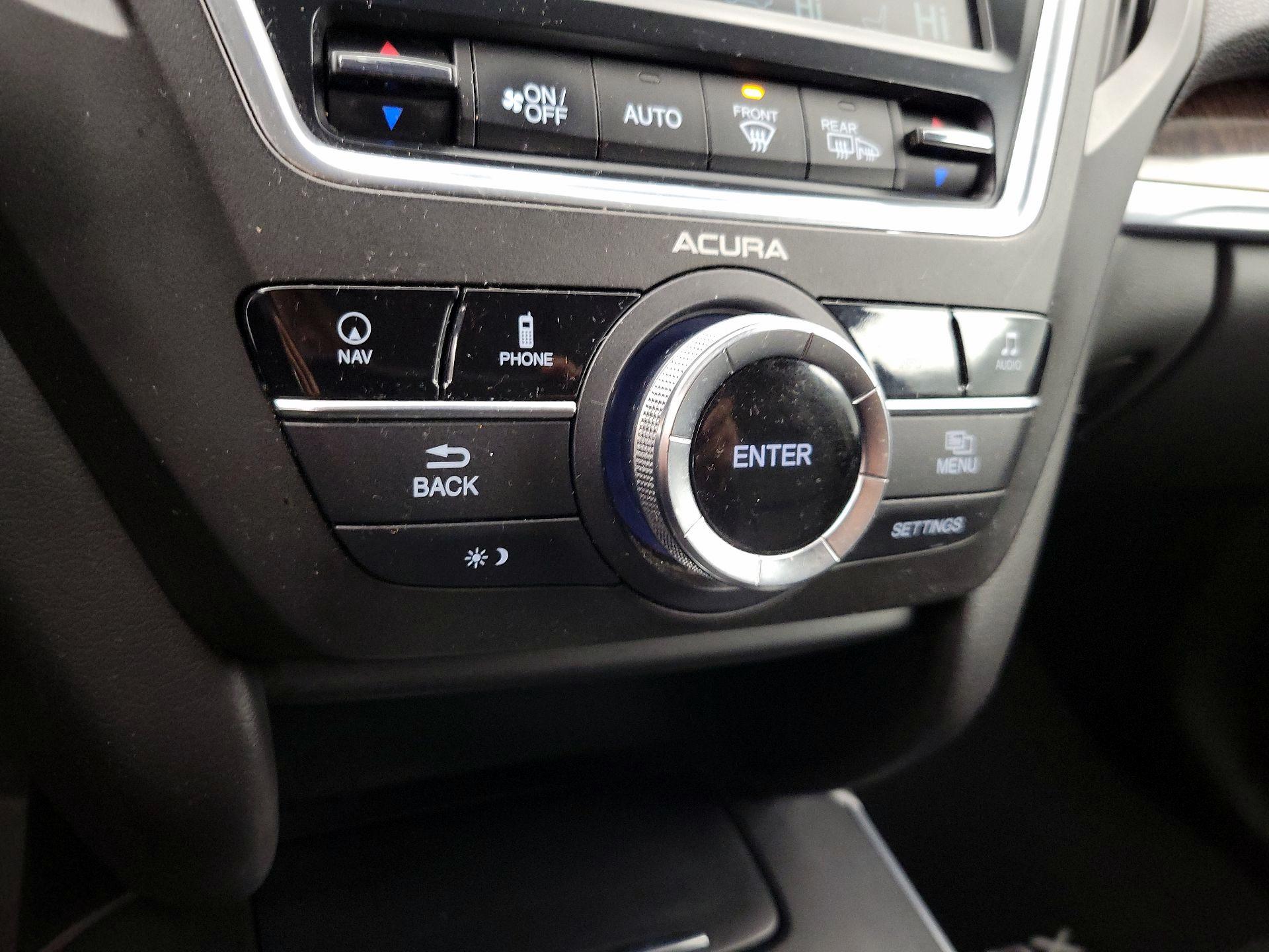 Thumbnail: 2017 Acura MDX - 17