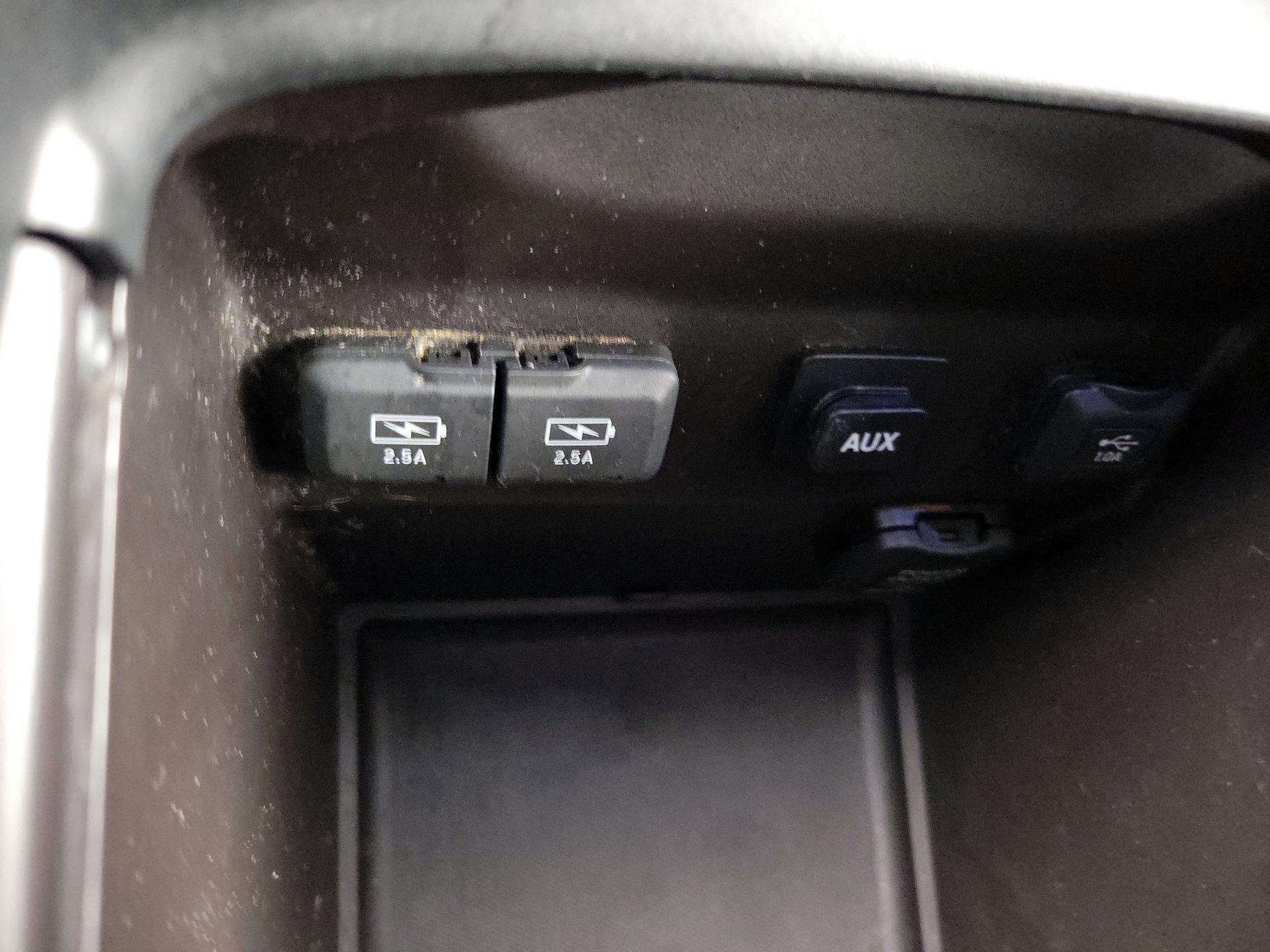 Thumbnail: 2017 Acura MDX - 19