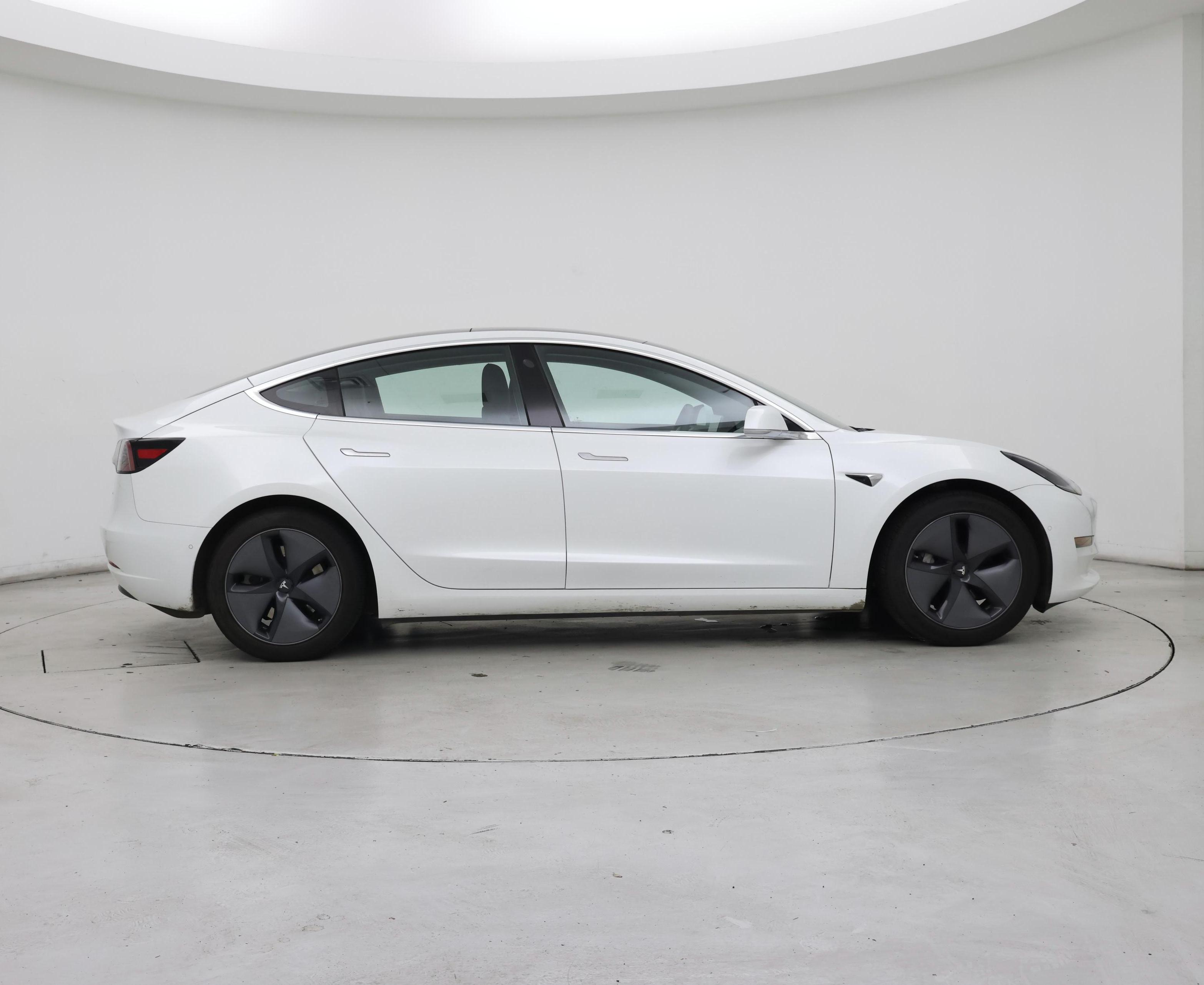 Thumbnail: 2020 Tesla Model 3 - 7