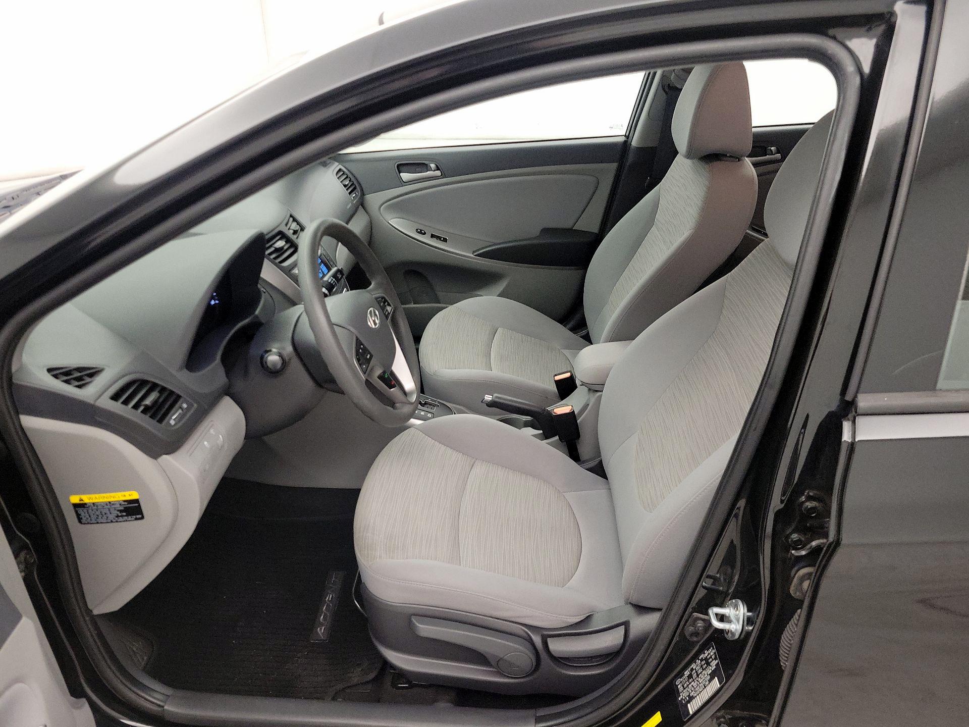 Thumbnail: 2017 Hyundai Accent - 11