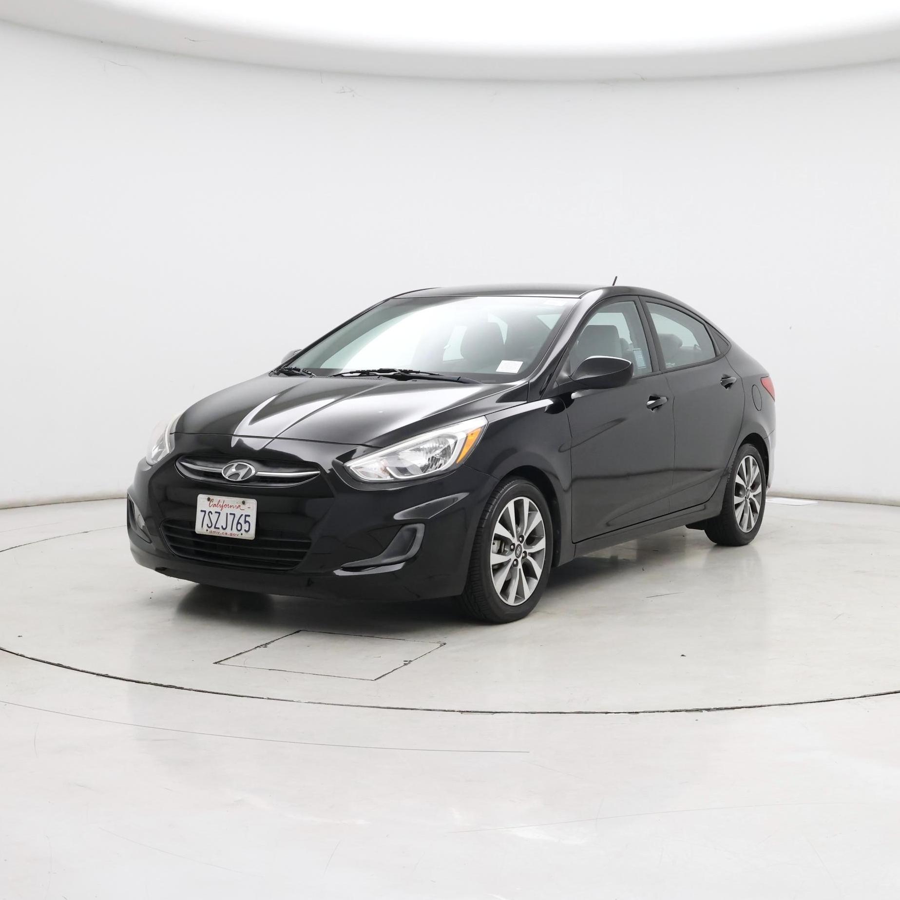 Thumbnail: 2017 Hyundai Accent - 4