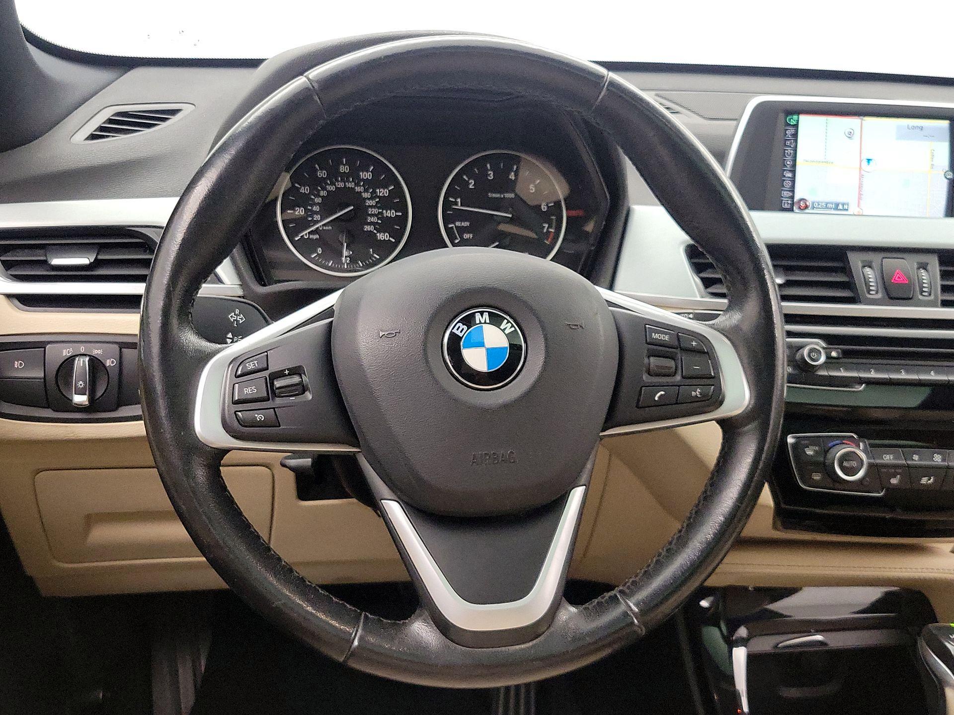 Thumbnail: 2016 BMW X1 - 10