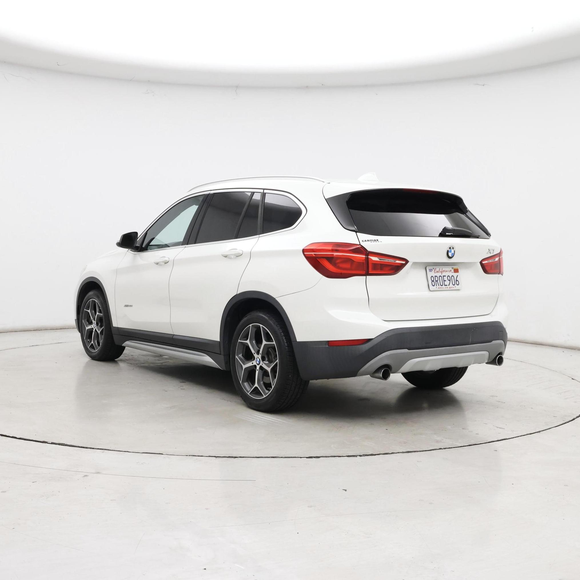Thumbnail: 2016 BMW X1 - 2