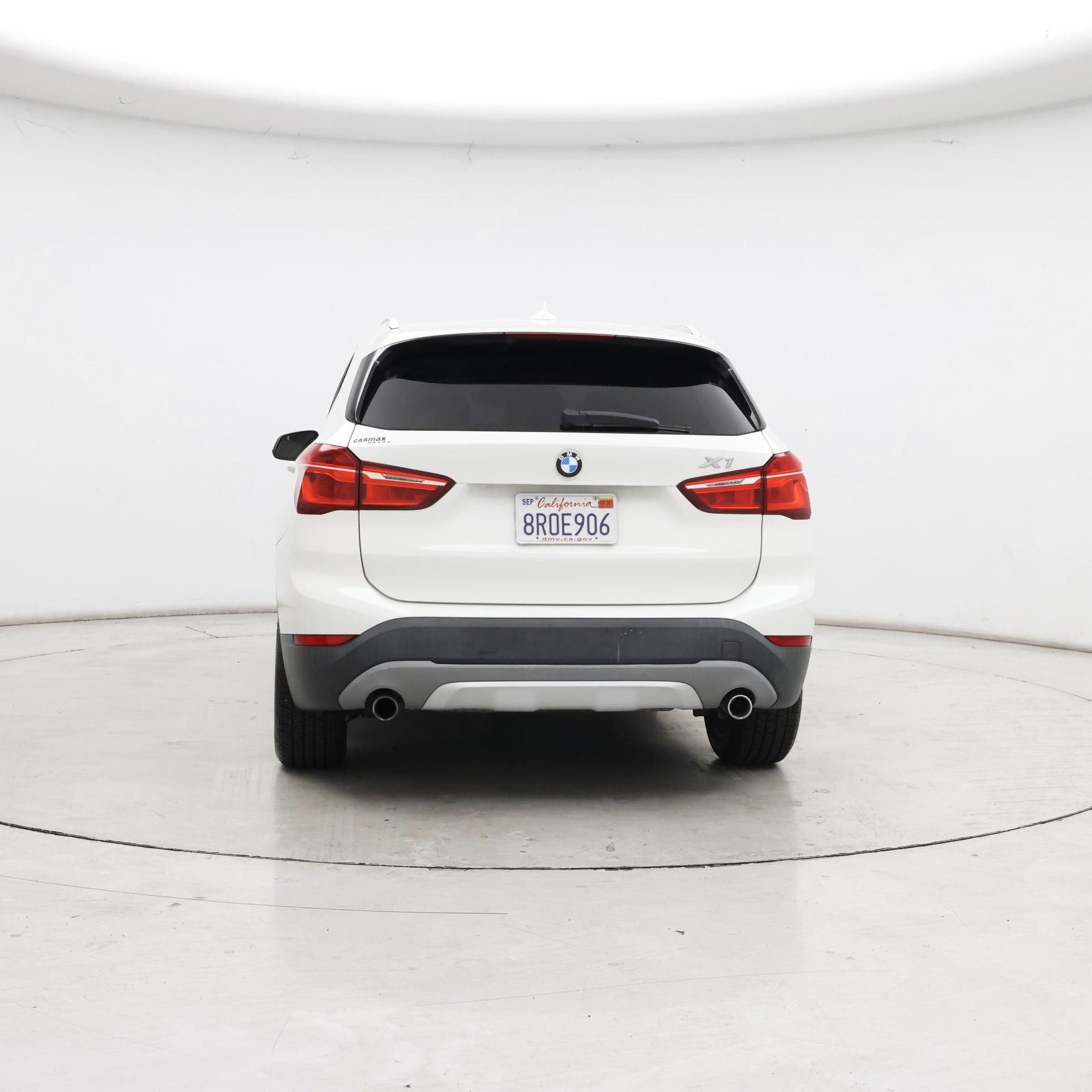 Thumbnail: 2016 BMW X1 - 6