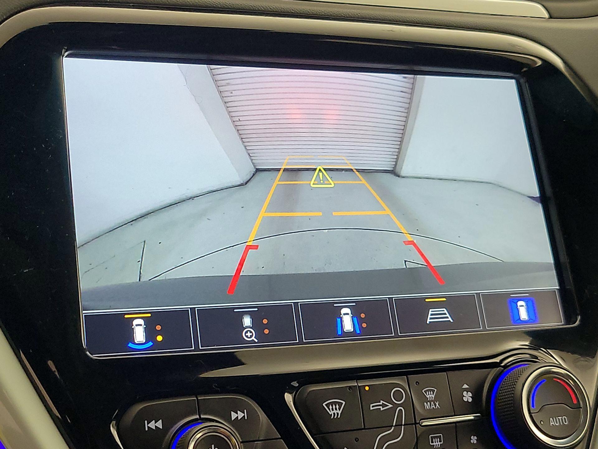 Thumbnail: 2021 Chevrolet Bolt EV - 14