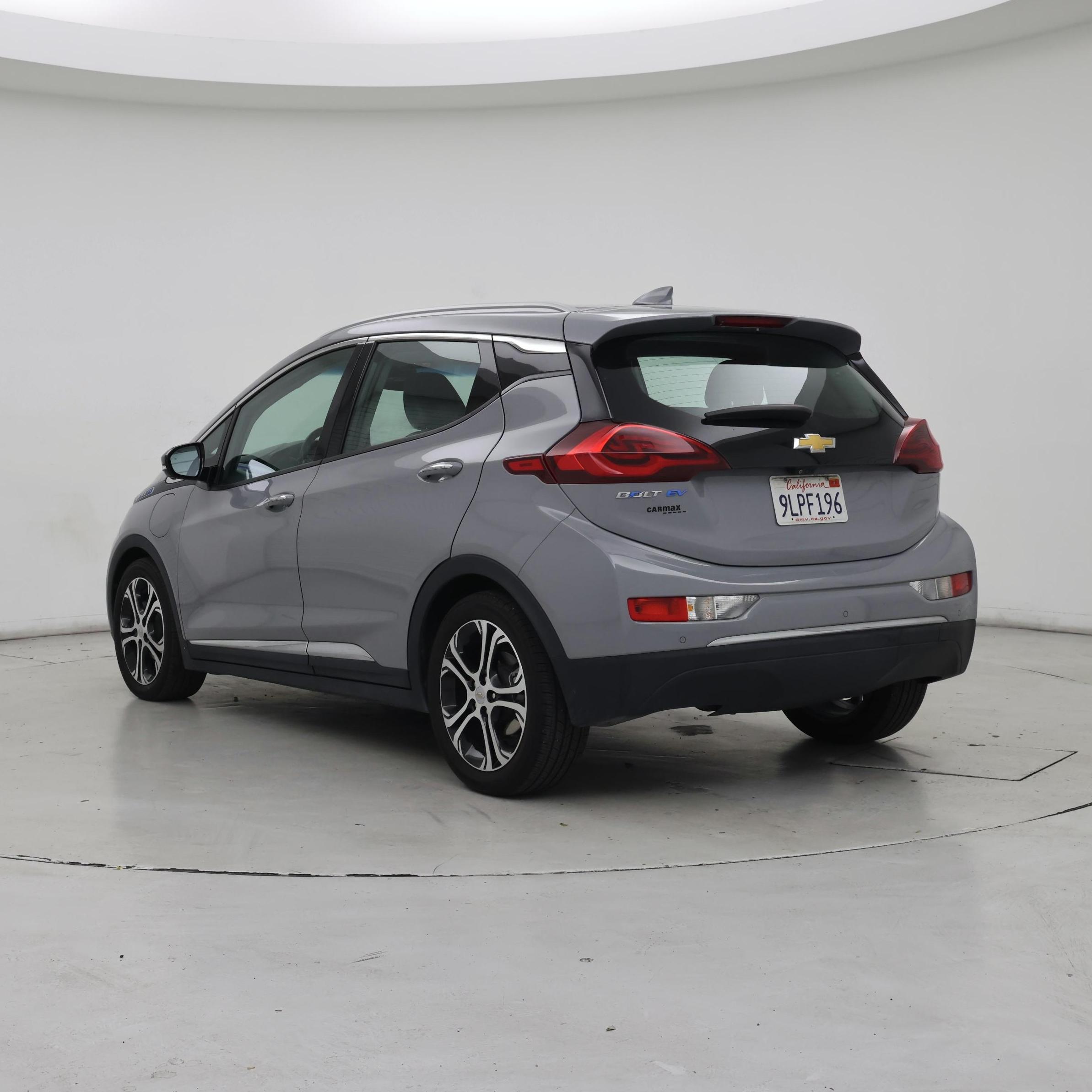Thumbnail: 2021 Chevrolet Bolt EV - 2