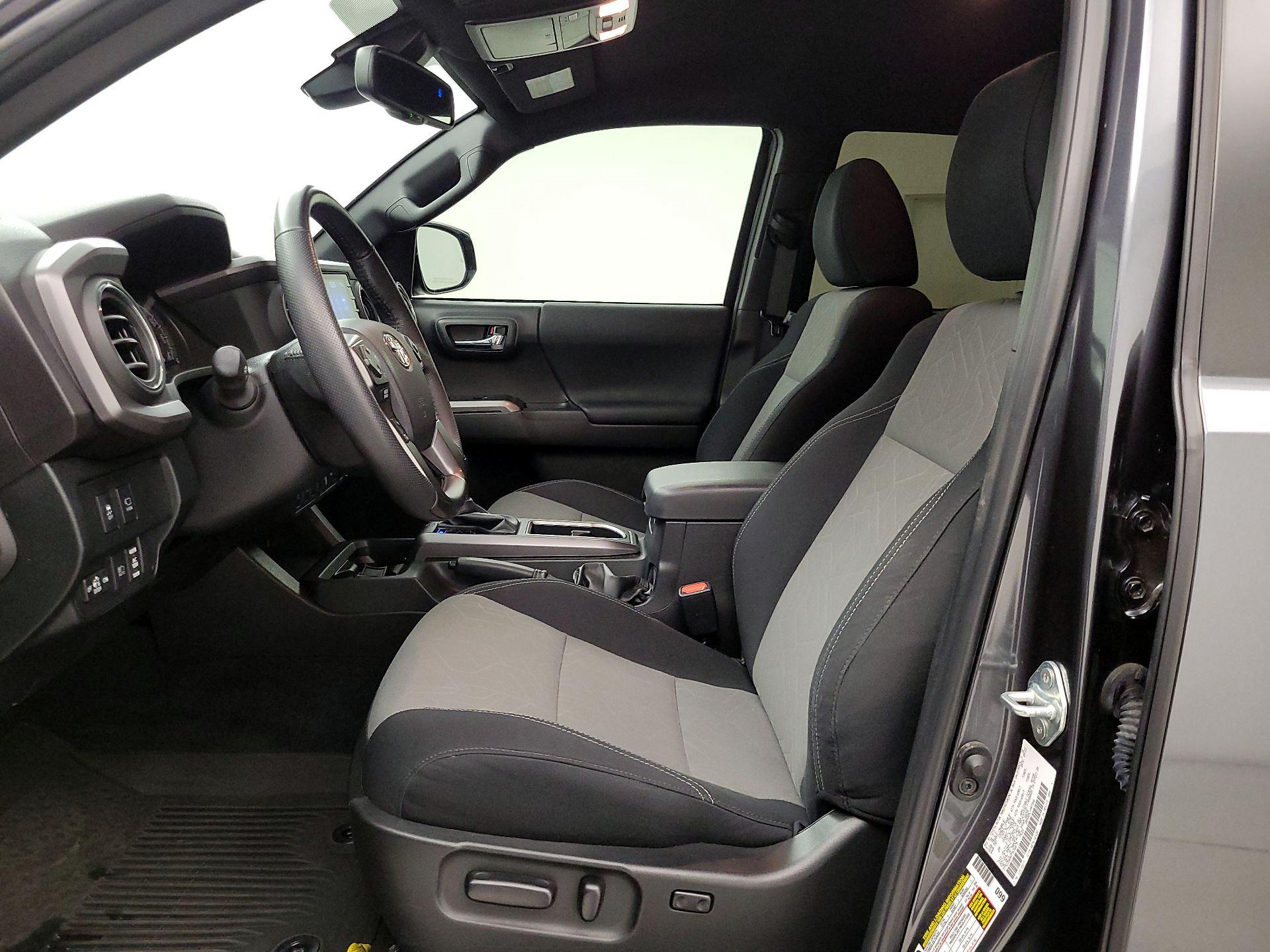 Thumbnail: 2023 Toyota Tacoma - 11