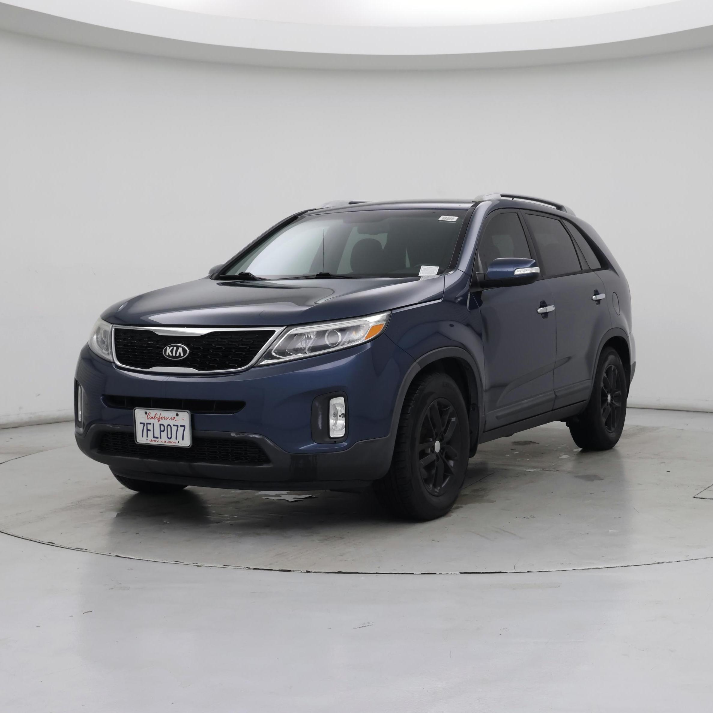 Thumbnail: 2015 Kia Sorento - 4
