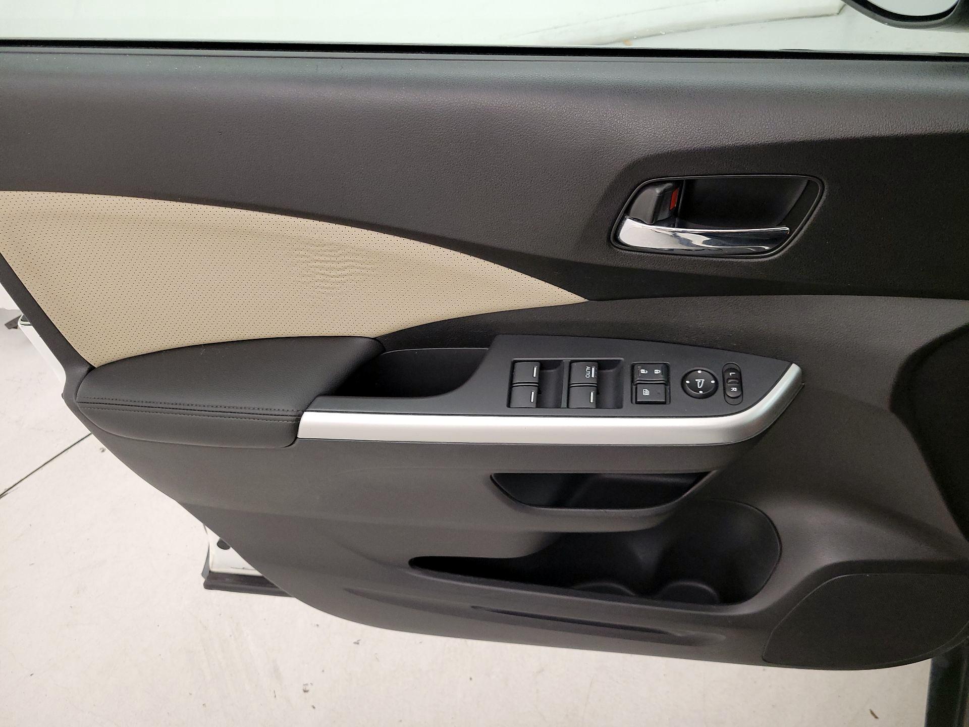 Thumbnail: 2016 Honda CR-V - 12