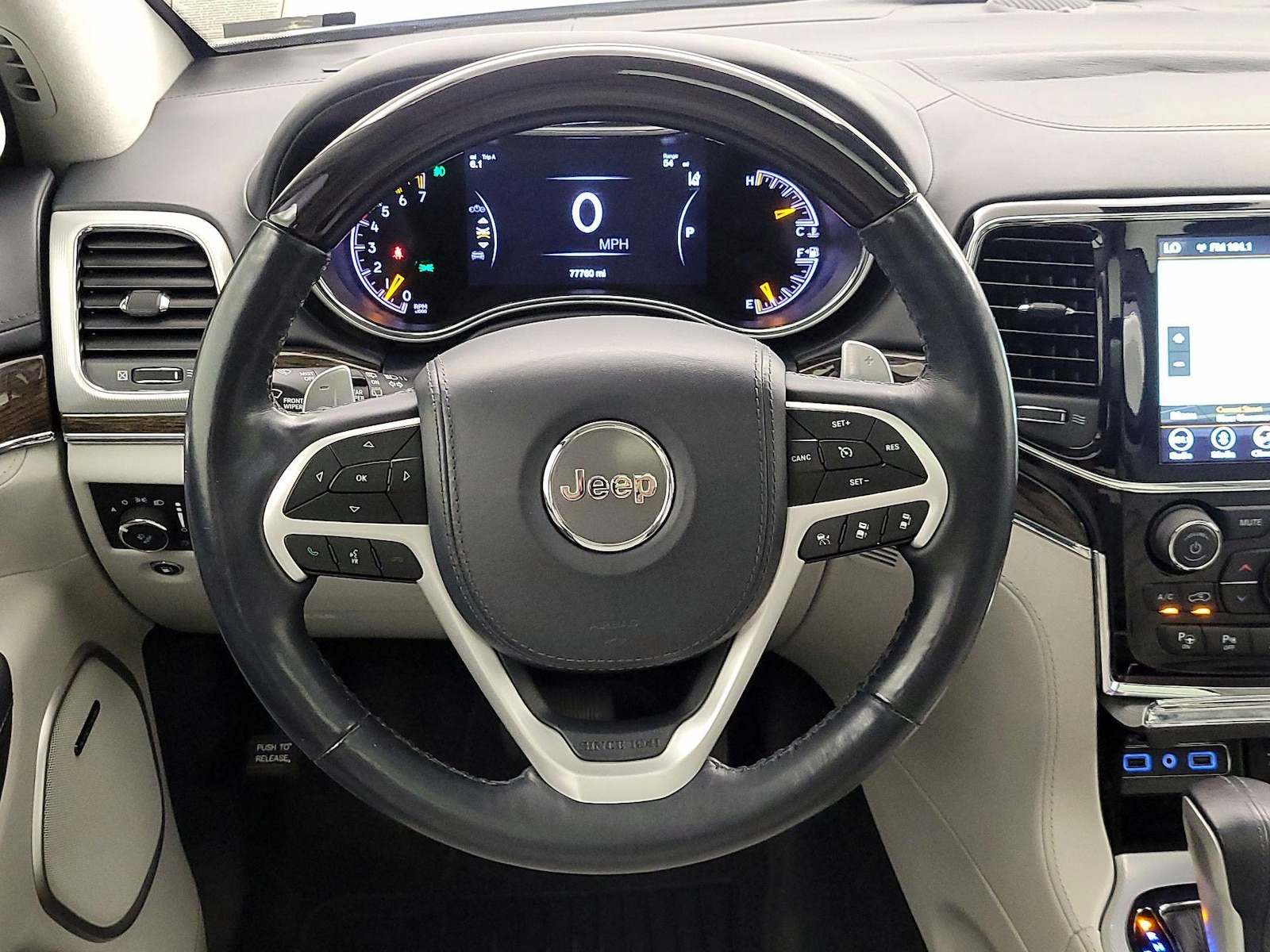 2019 Jeep Grand Cherokee Summit - Photo 11