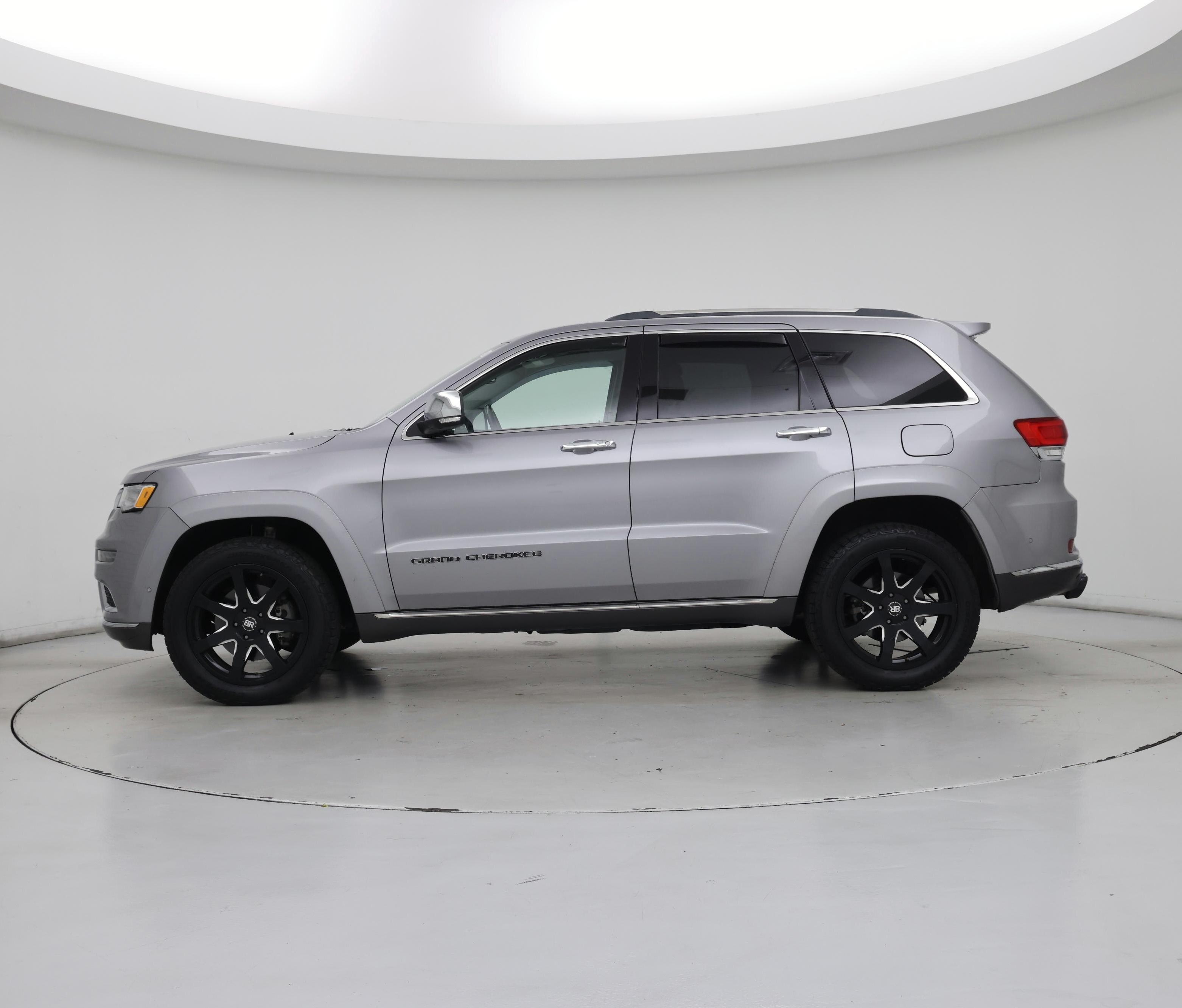 Thumbnail: 2019 Jeep Grand Cherokee - 3