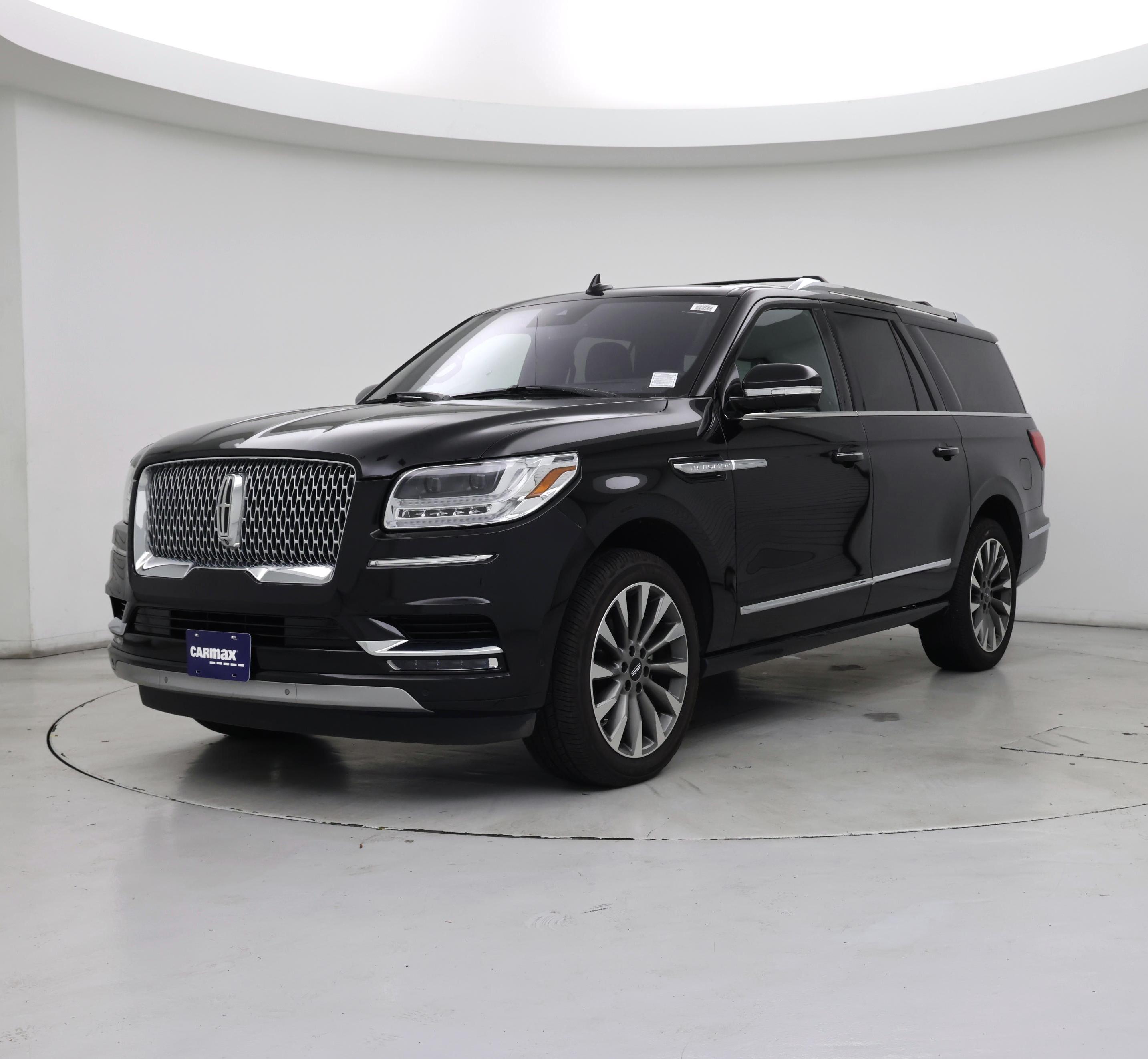 Thumbnail: 2020 Lincoln Navigator L - 4