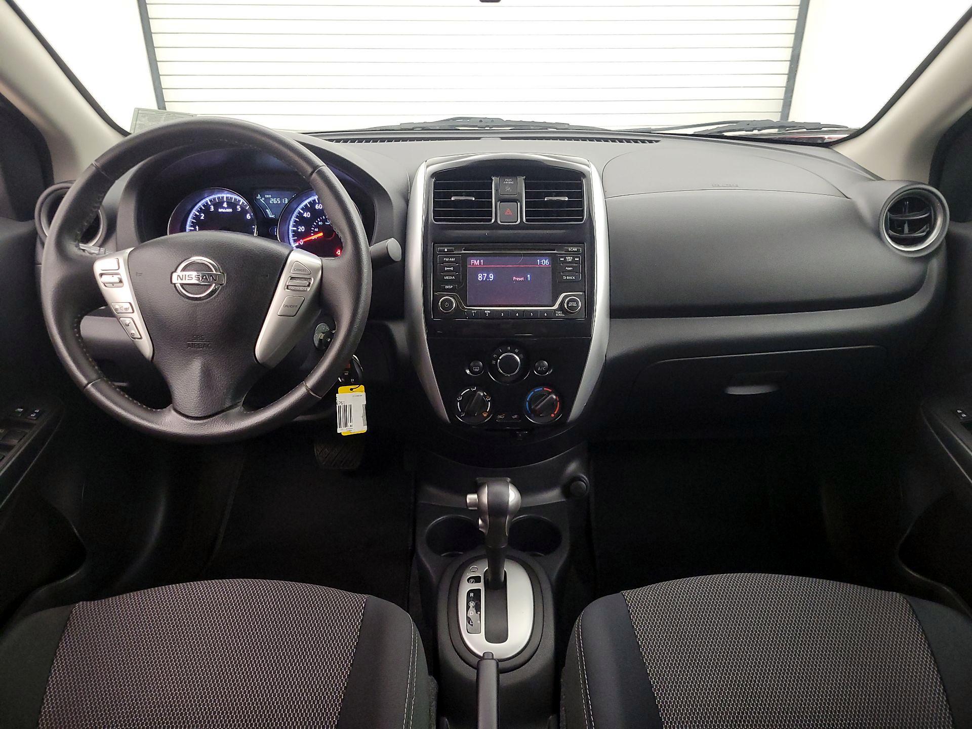 Thumbnail: 2017 Nissan Versa - 9