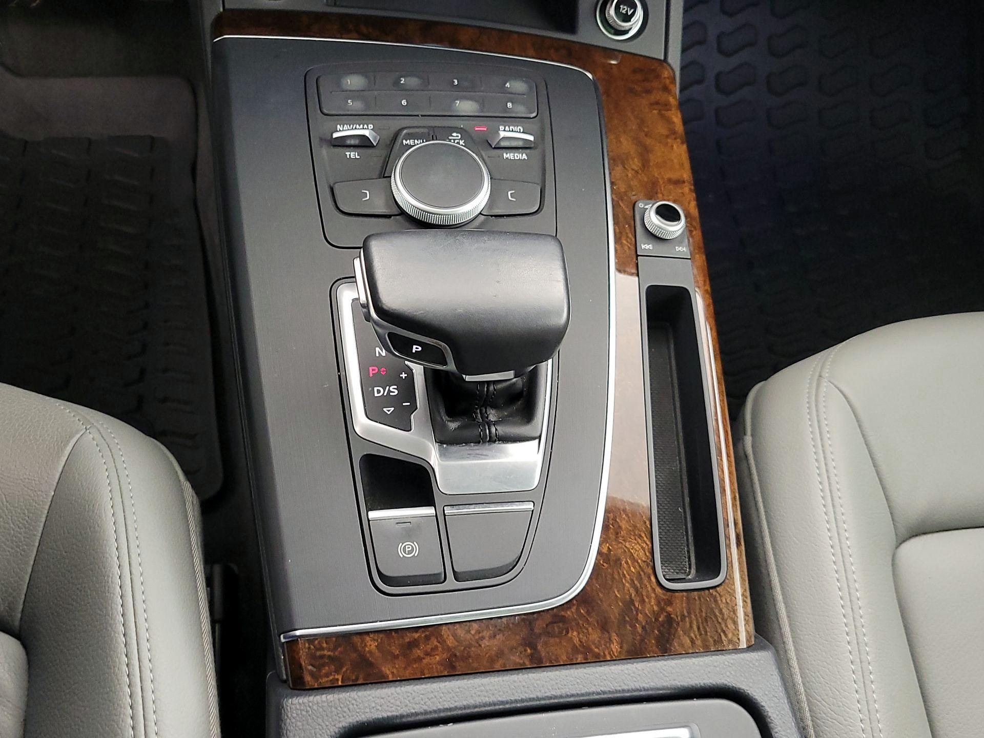 Thumbnail: 2018 Audi Q5 - 17