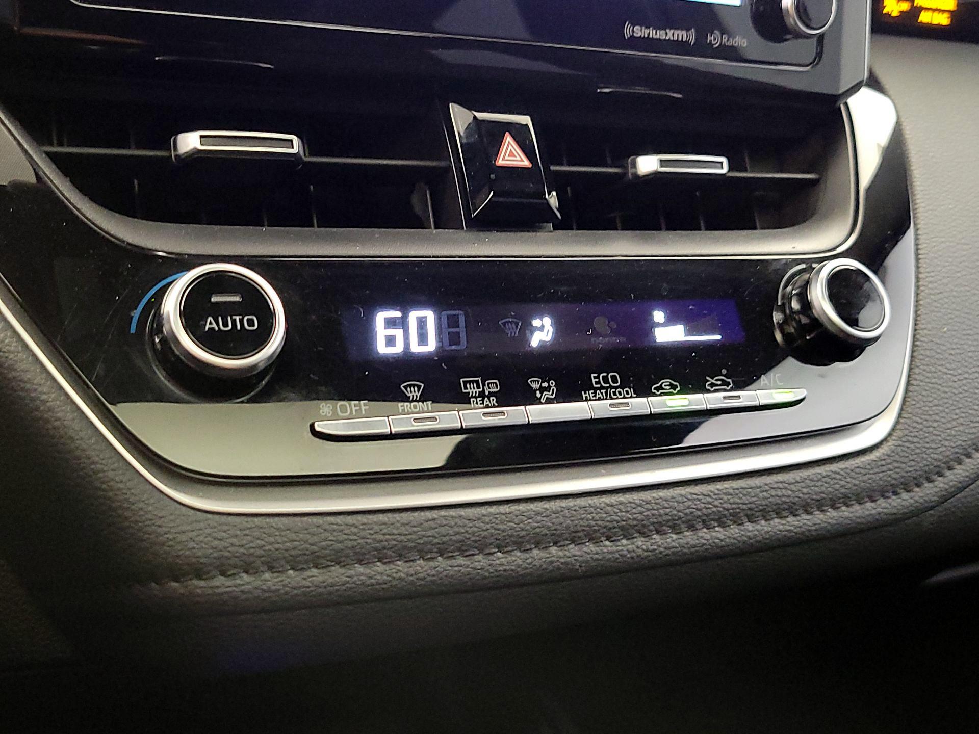 Thumbnail: 2021 Toyota Corolla - 16