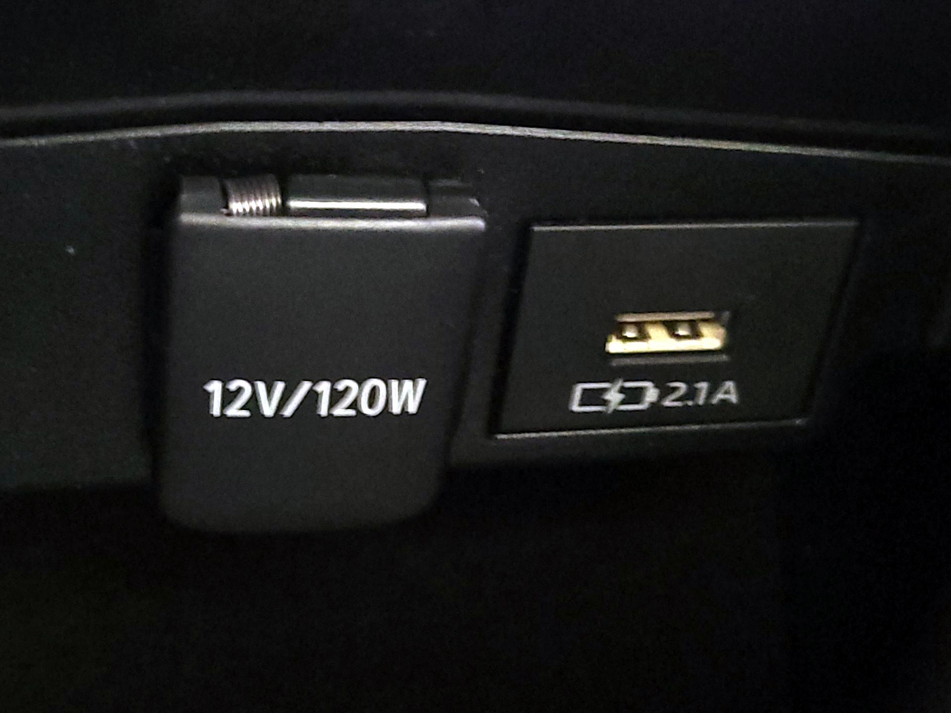 Thumbnail: 2021 Toyota Corolla - 18