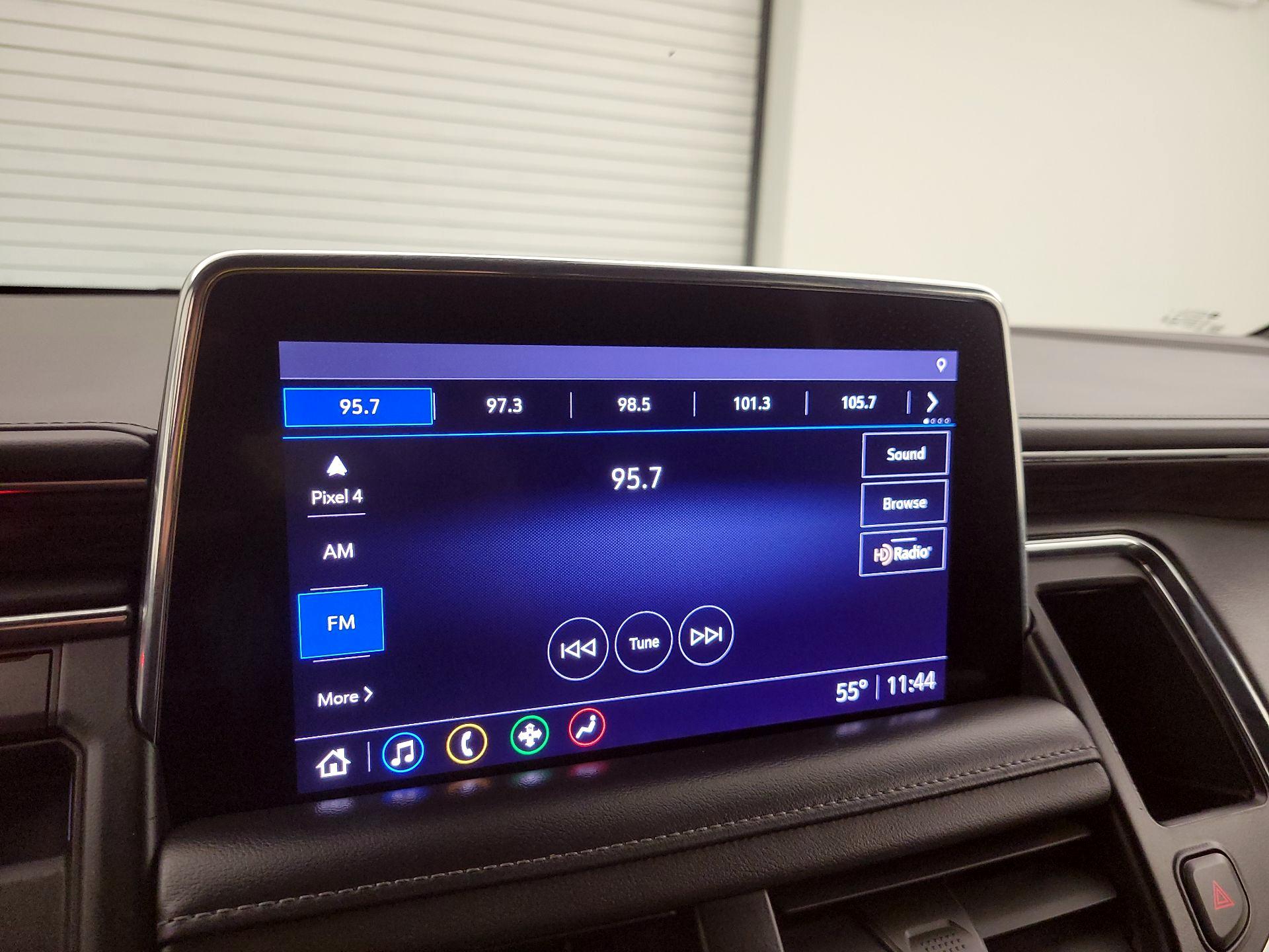 Thumbnail: 2021 Chevrolet Suburban - 15