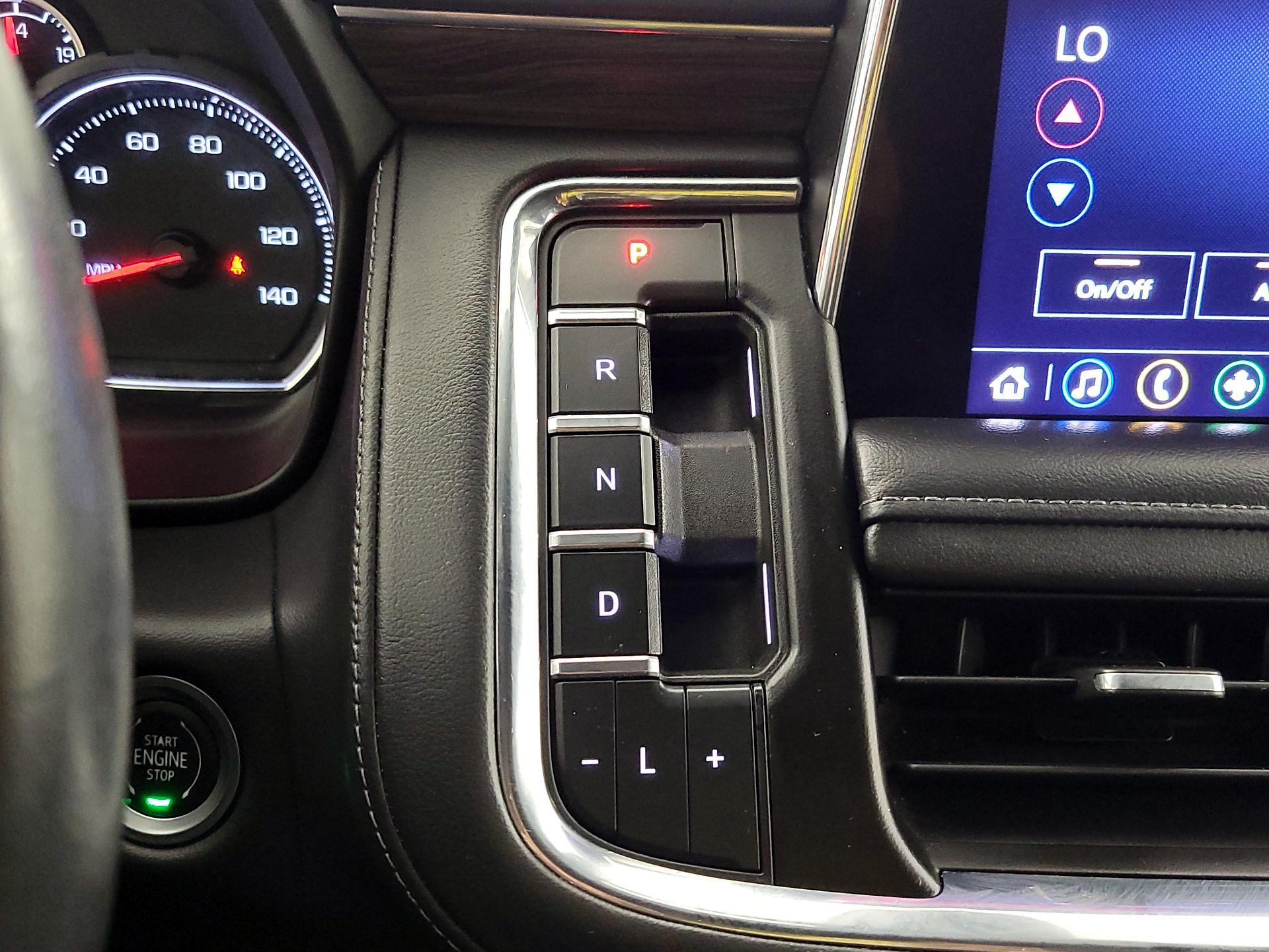 Thumbnail: 2021 Chevrolet Suburban - 17