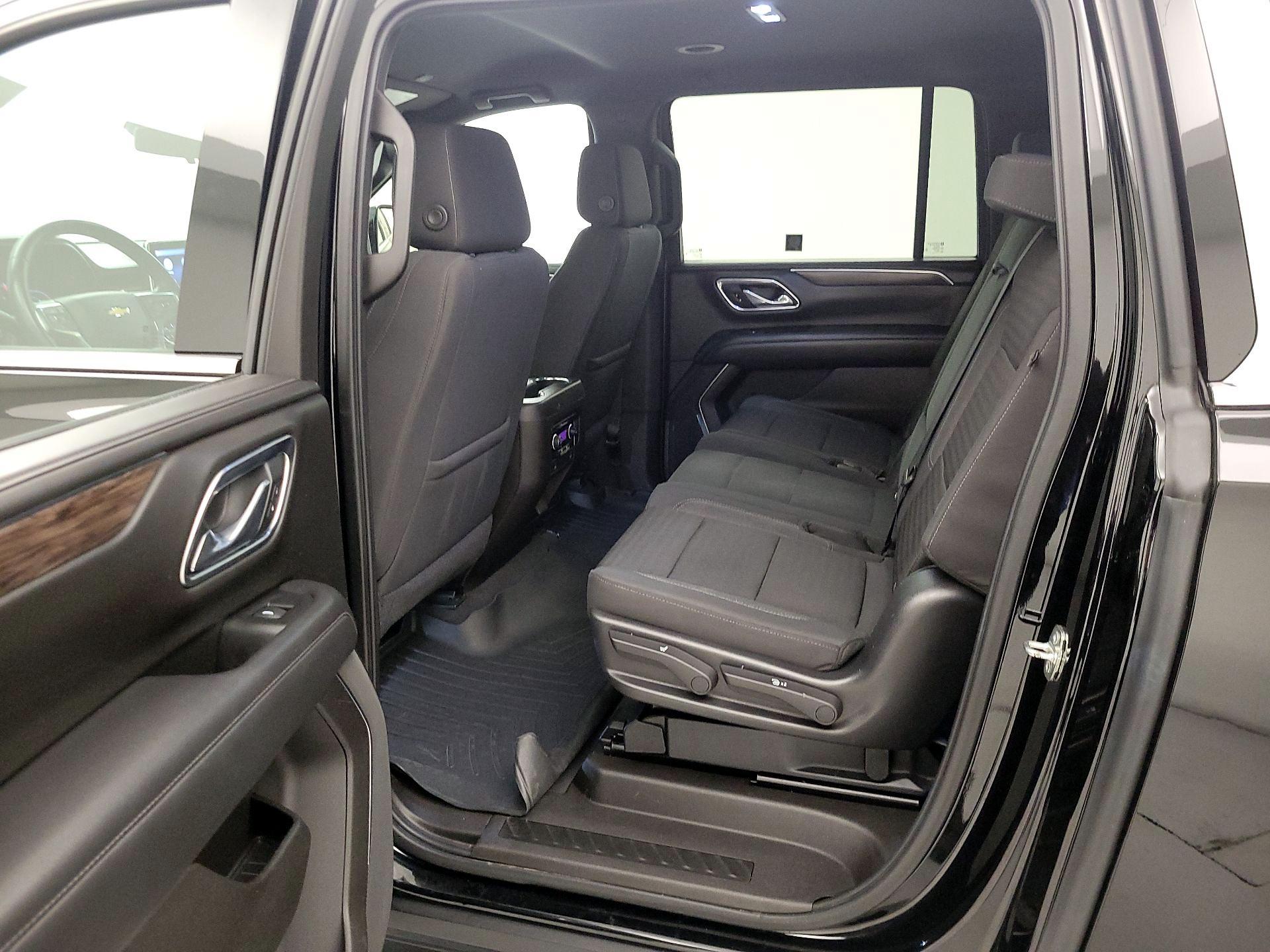 Thumbnail: 2021 Chevrolet Suburban - 19