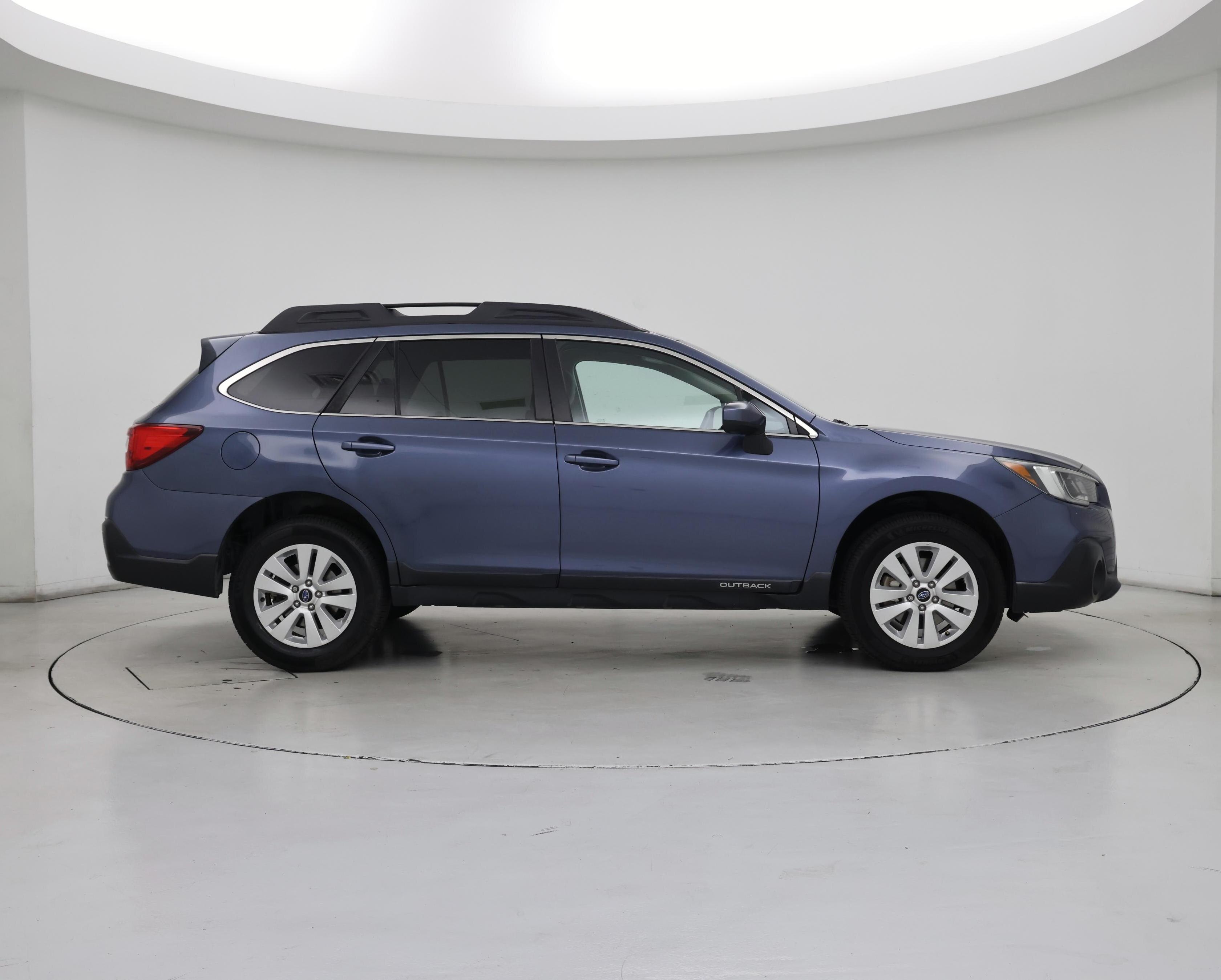 Thumbnail: 2018 Subaru Outback - 7