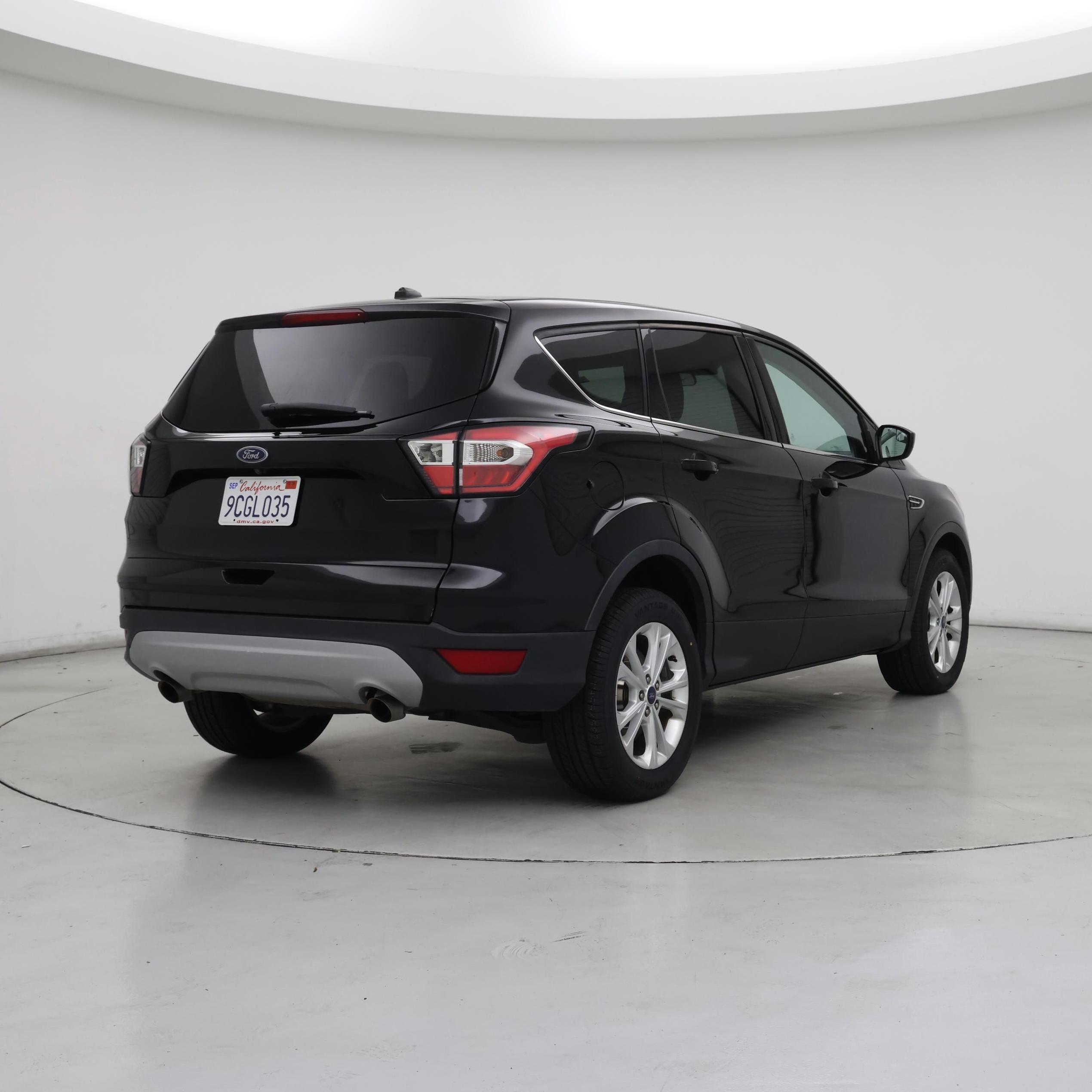 Thumbnail: 2017 Ford Escape - 8