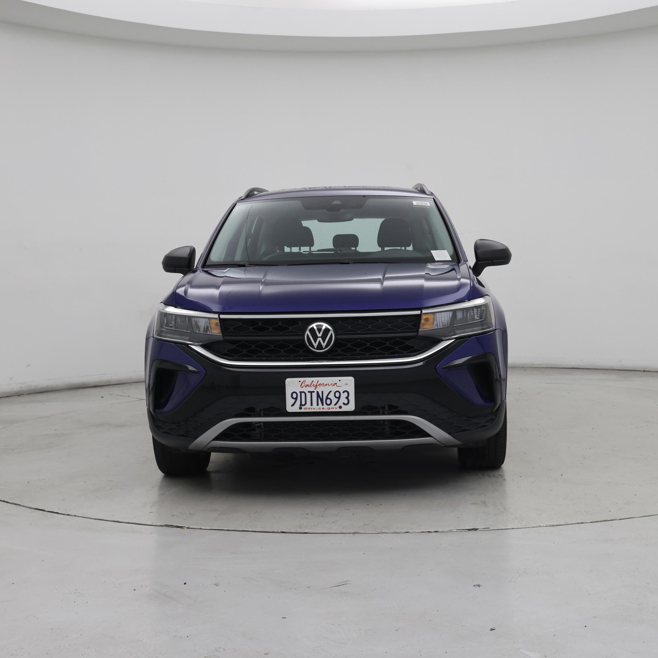 Thumbnail: 2023 Volkswagen Taos - 5