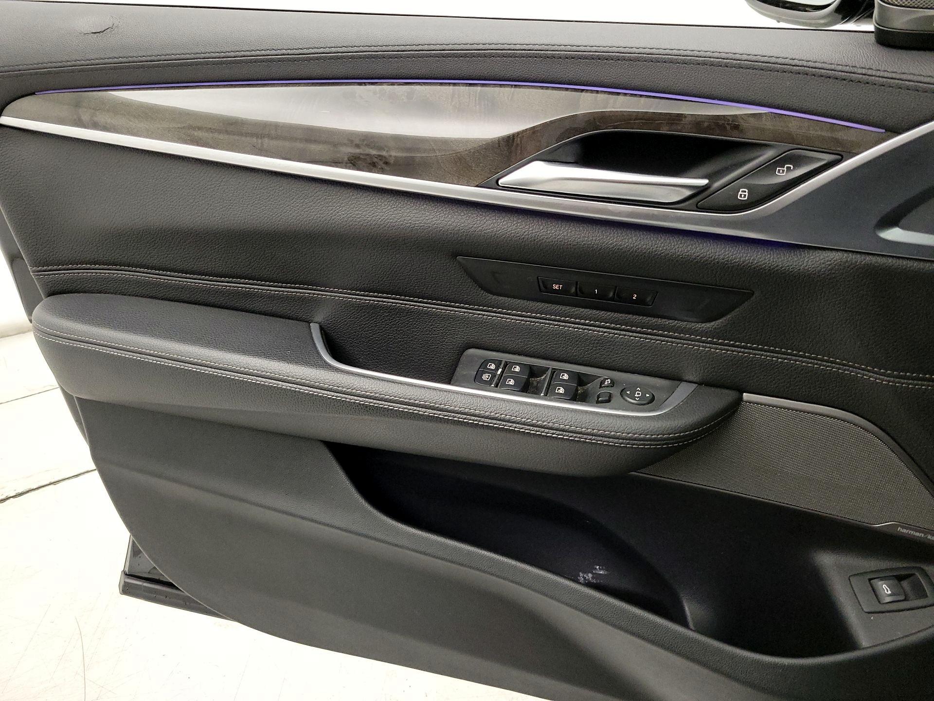 Thumbnail: 2018 BMW 6 Series - 12