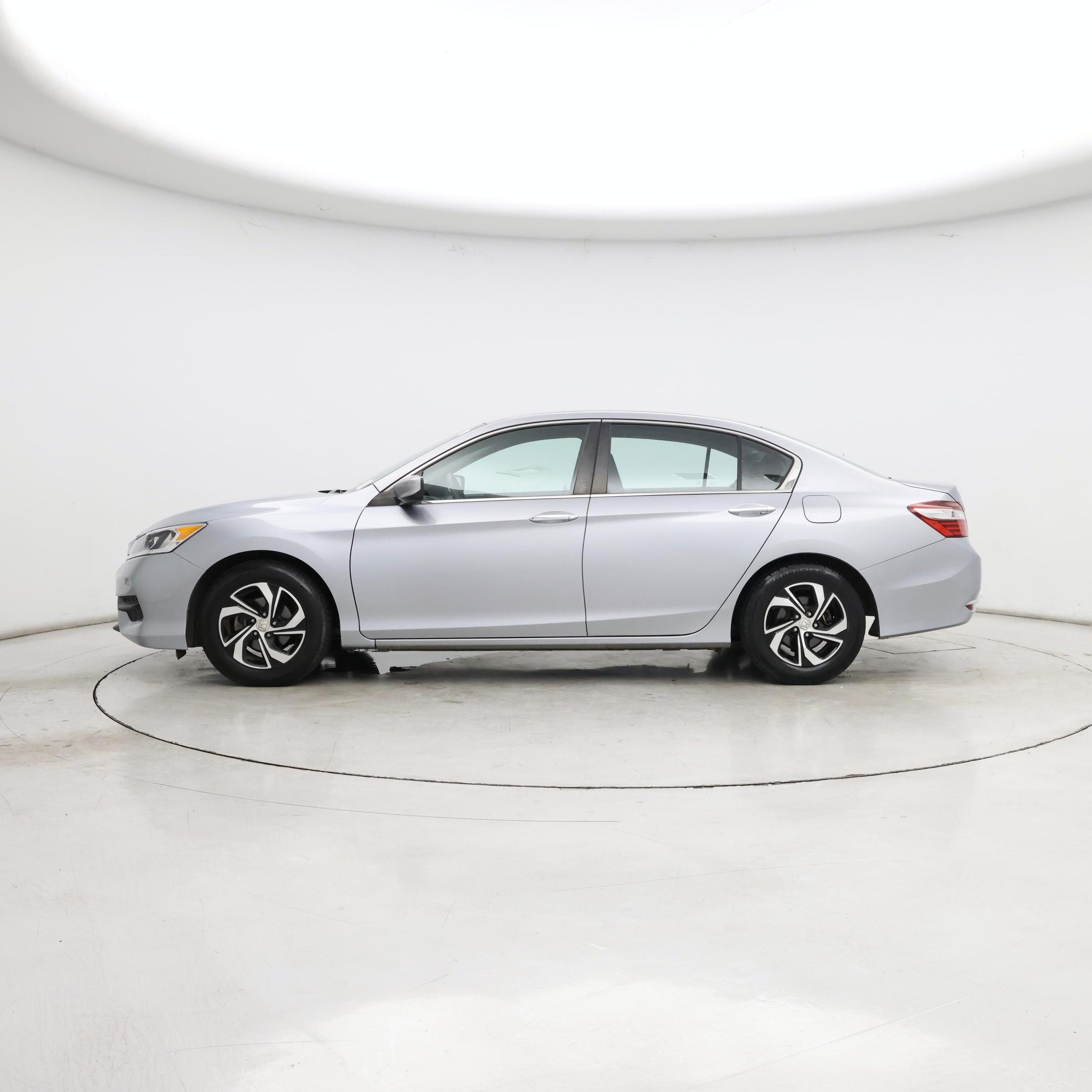 Thumbnail: 2016 Honda Accord - 3