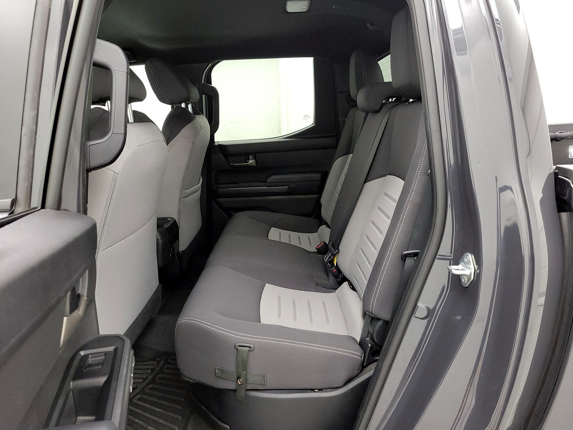 Thumbnail: 2024 Toyota Tacoma - 19