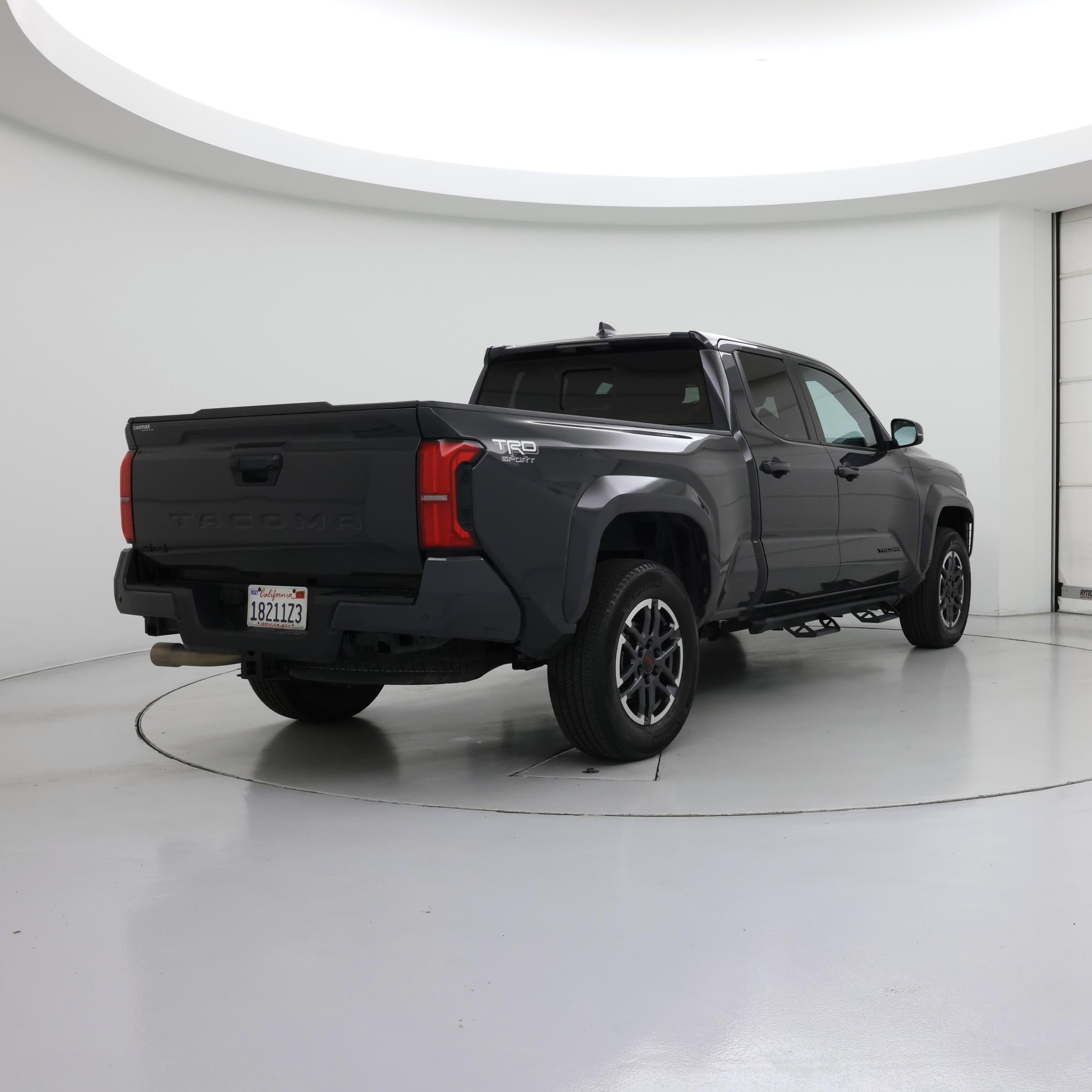 Thumbnail: 2024 Toyota Tacoma - 8