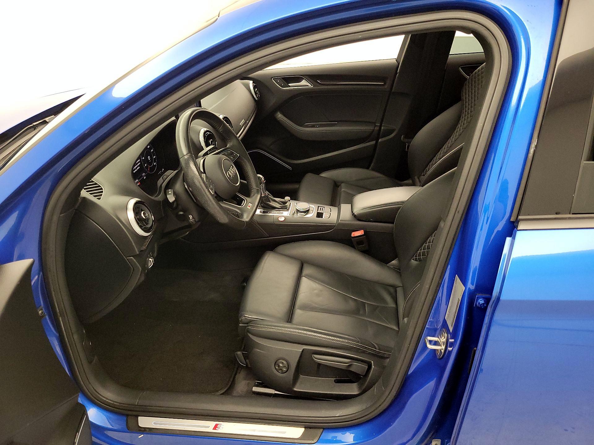 Thumbnail: 2019 Audi S3 - 11