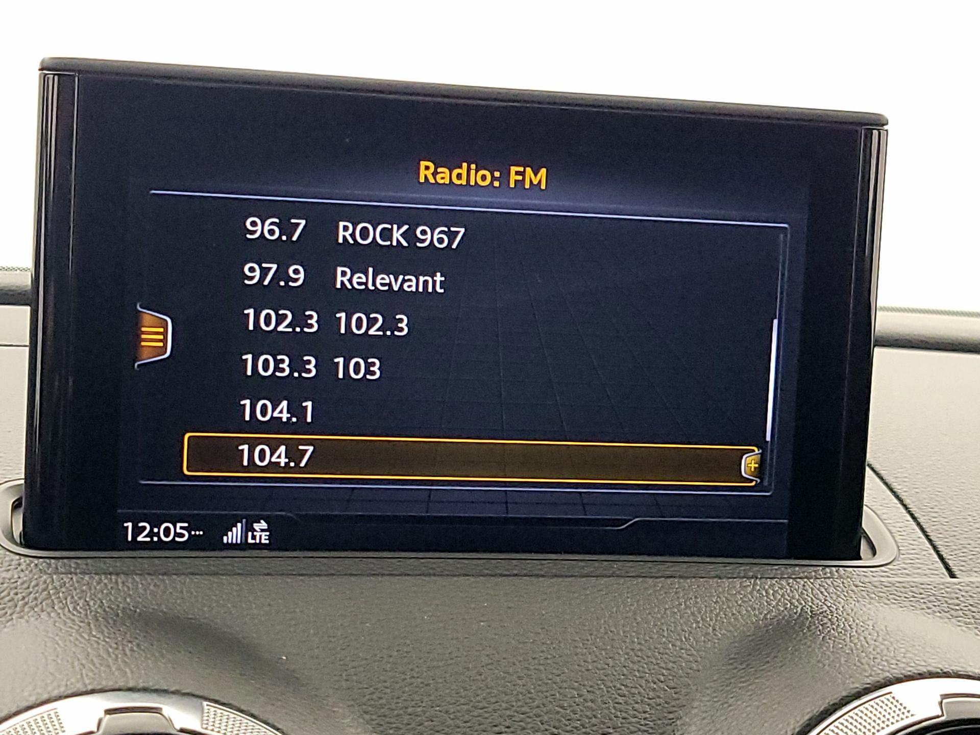 Thumbnail: 2019 Audi S3 - 16