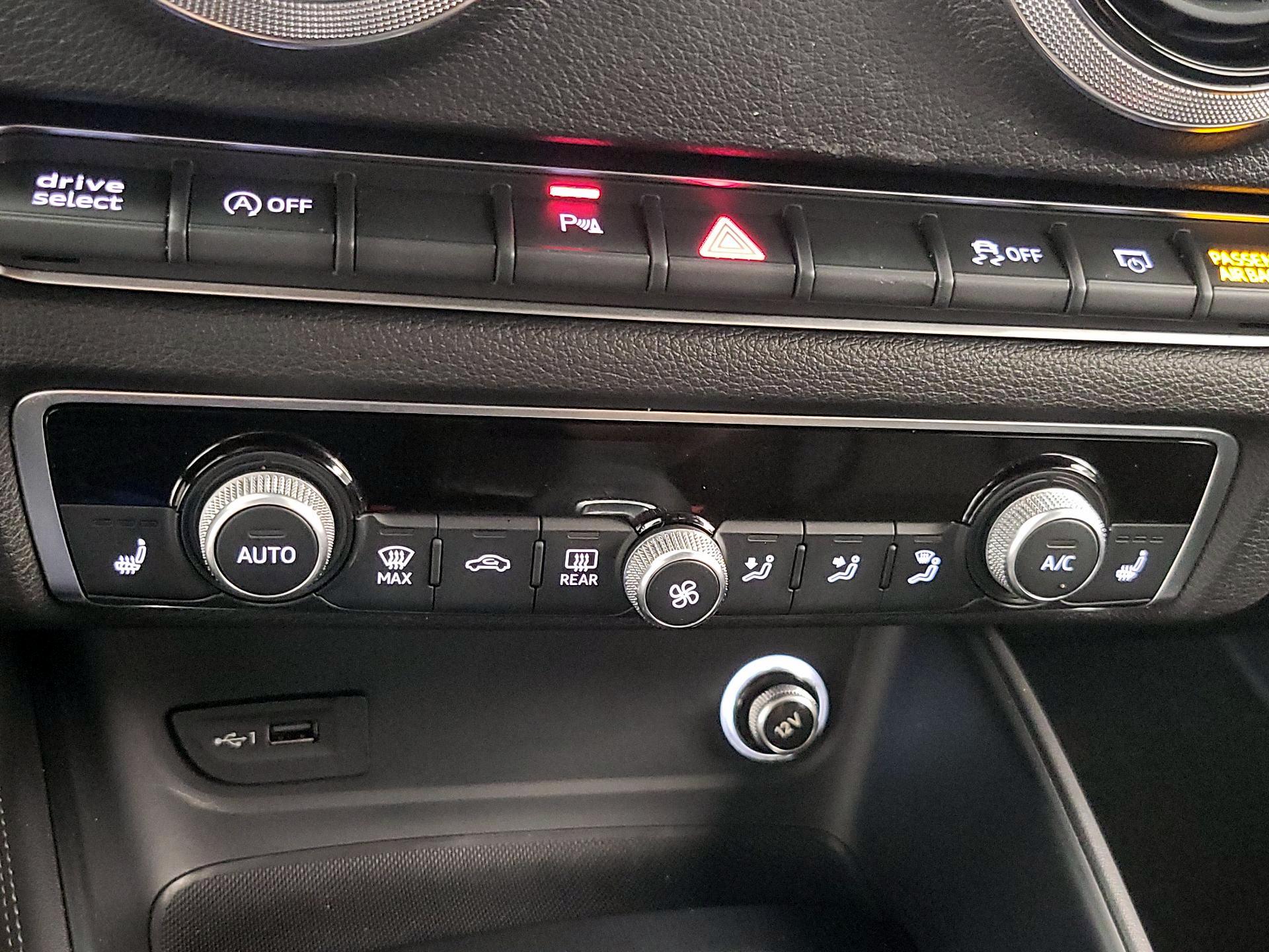 Thumbnail: 2019 Audi S3 - 17