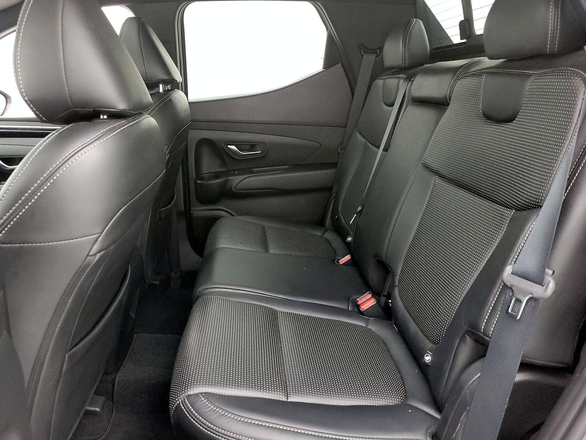 Thumbnail: 2023 Hyundai Santa Cruz - 20